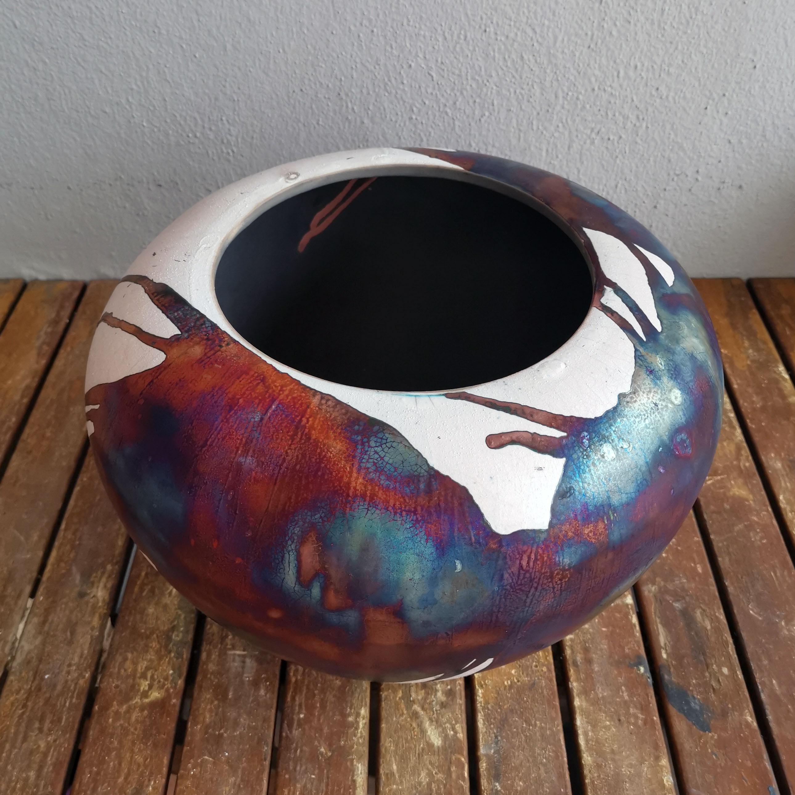 Cuit Grand vase en céramique Tsubomi de 13,5 de large Raaquu Raku Pottery pré-Order - H.C Matte en vente
