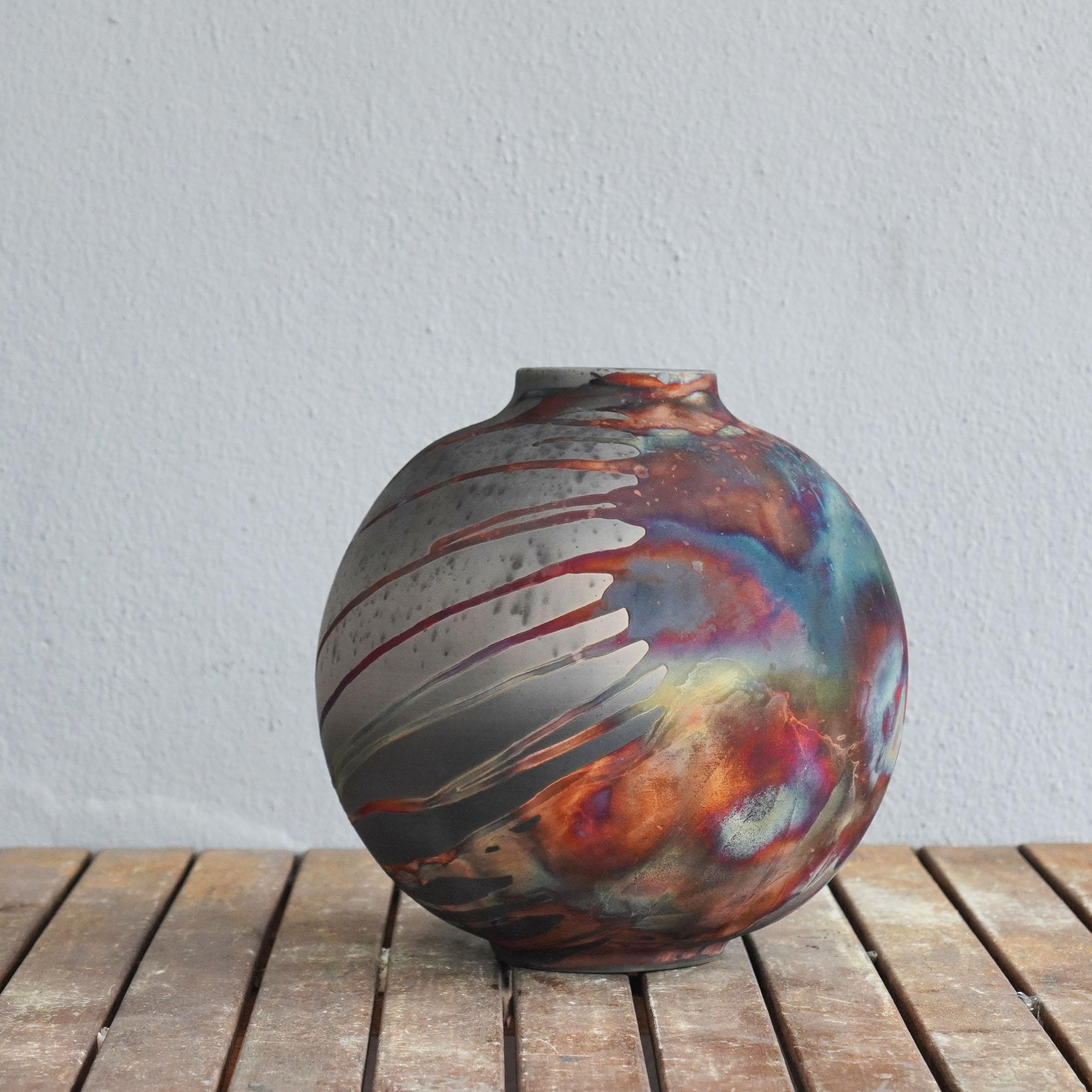 Ceramica Preordina il vaso Raku Large 11 inches Globe Vase, Carbon Copper, Ceramic Pottery Decor in vendita