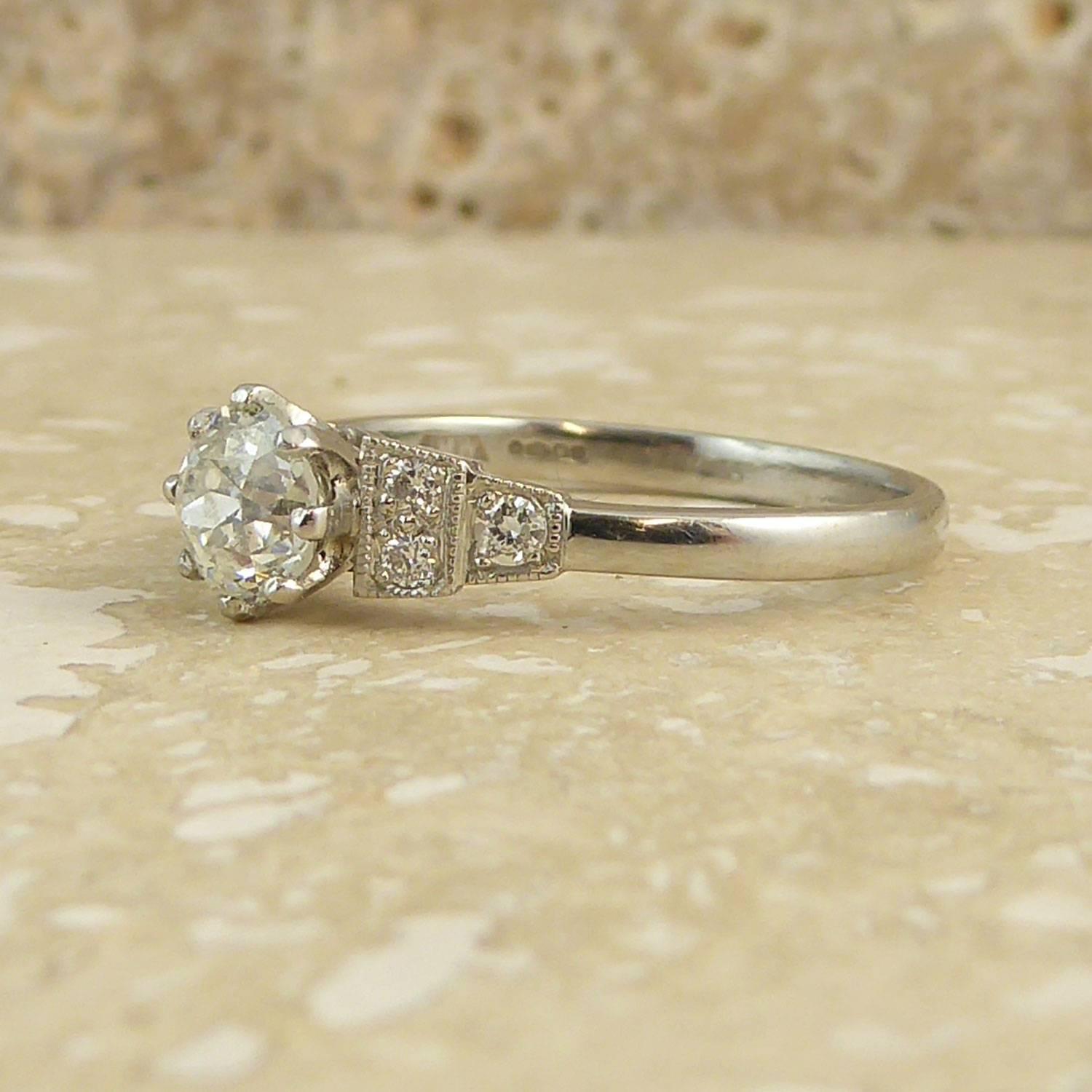 pre owned diamond solitaire rings