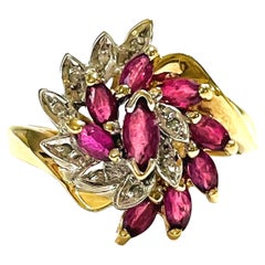 Pre-Owned 10k Yellow Gold Diamond and Ruby Ring w Appraisal