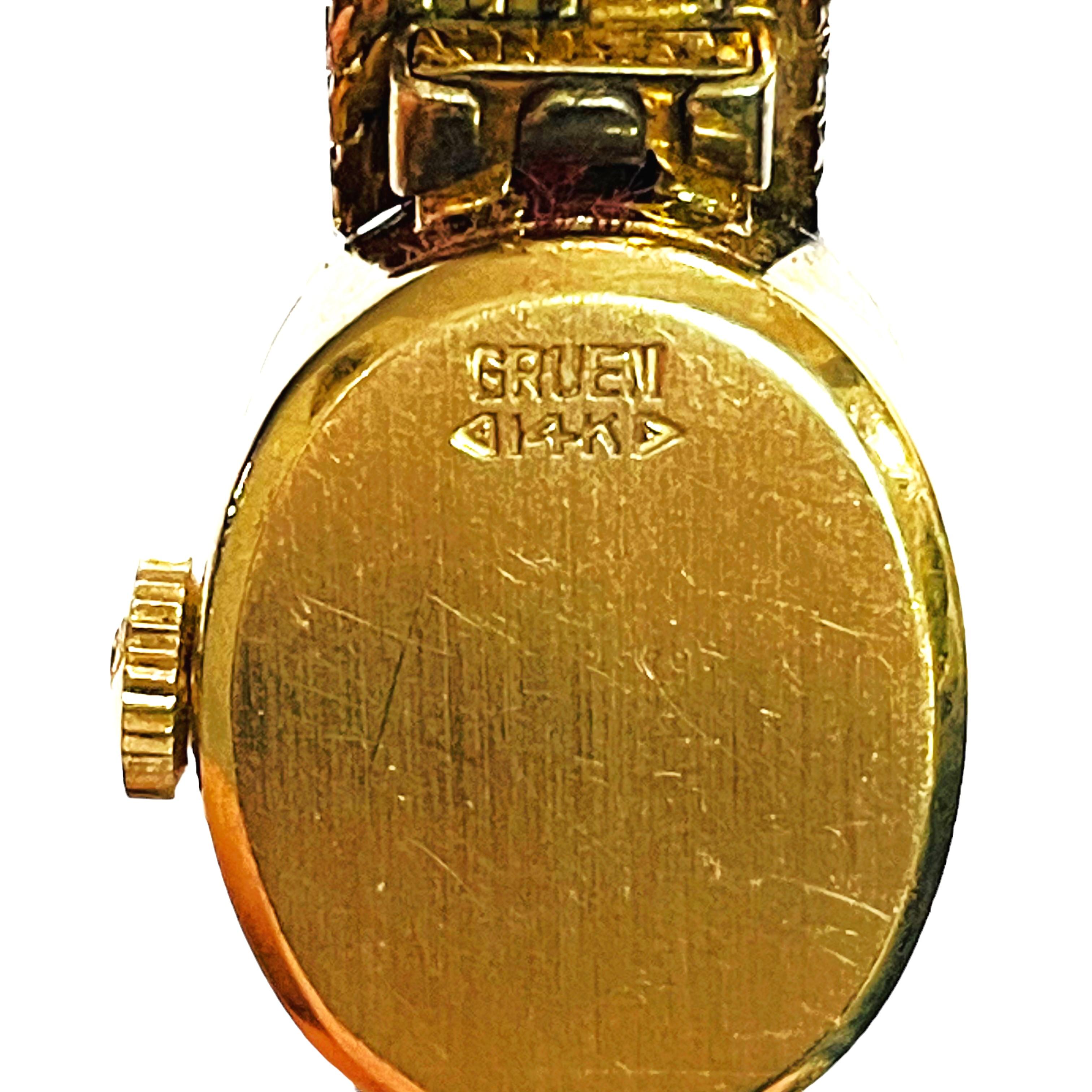 Round Cut Pre-Owned 14k Yellow Gold Diamond Vintage Duchess Gruen Woman's Watch