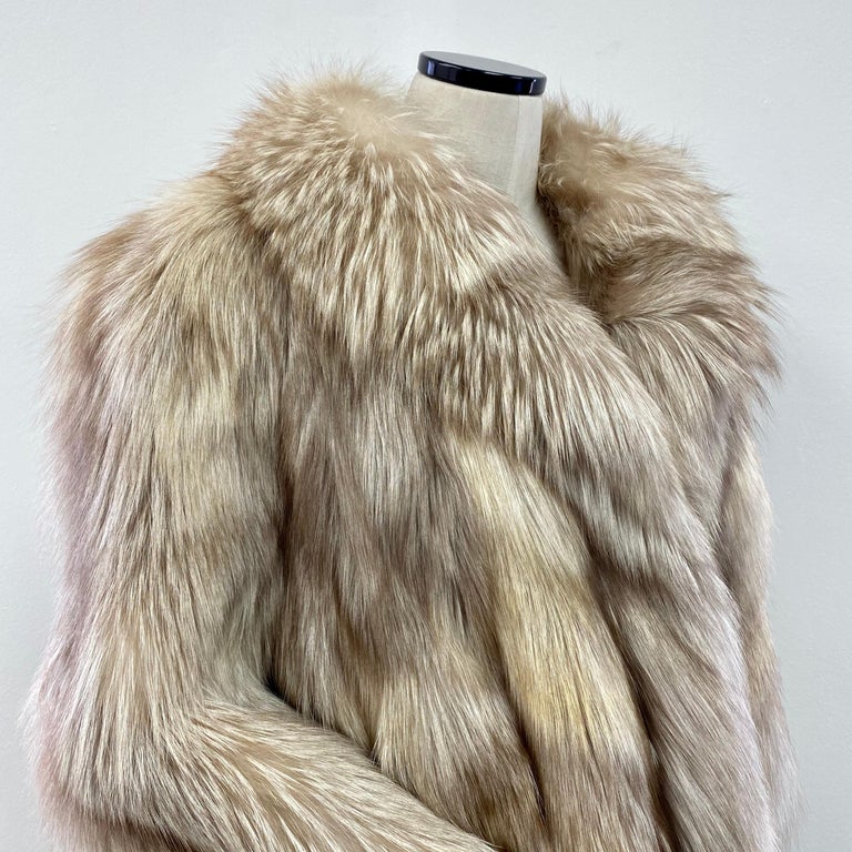 Anthony Holmgren Natural Silver Fox Fur Coat (Size 12-L) For Sale at ...