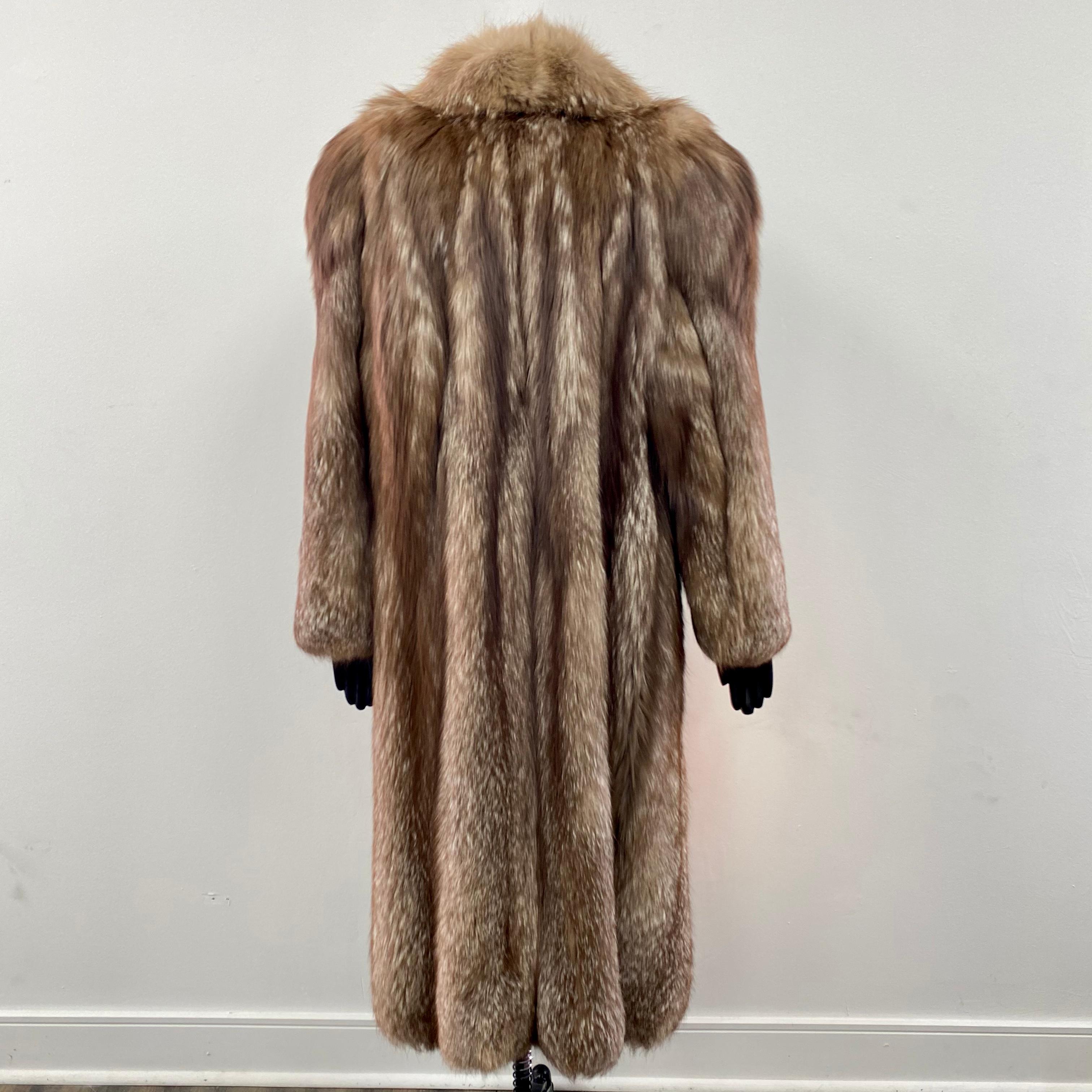 Women's or Men's Brown Dyed Silver Fox Fur Coat (Size 10-M)