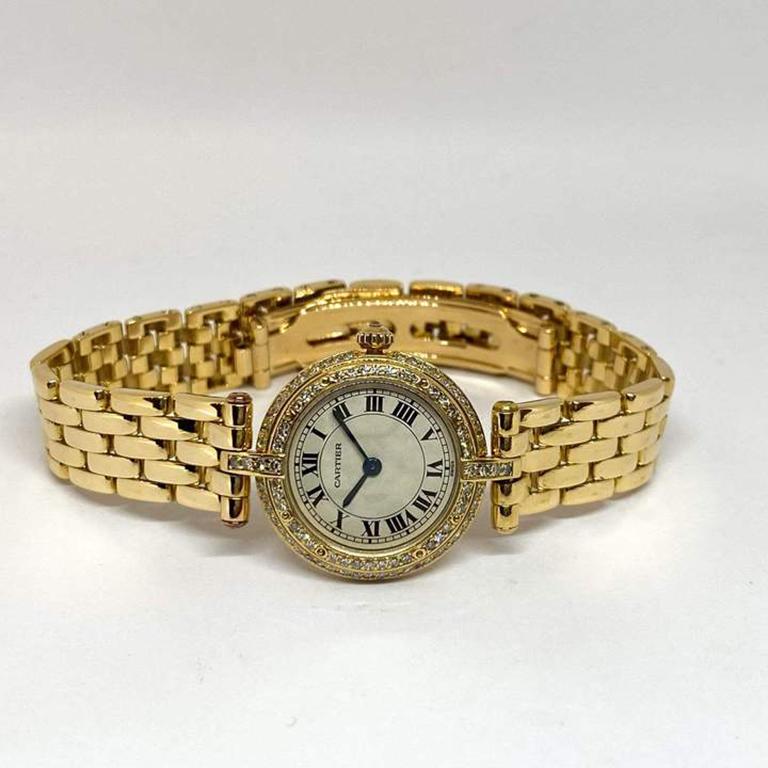 Pre-owned authentic Cartier Panthere Vendome timepiece designed in solid 18 karat yellow. The watch measures 24mm, 7 1/2