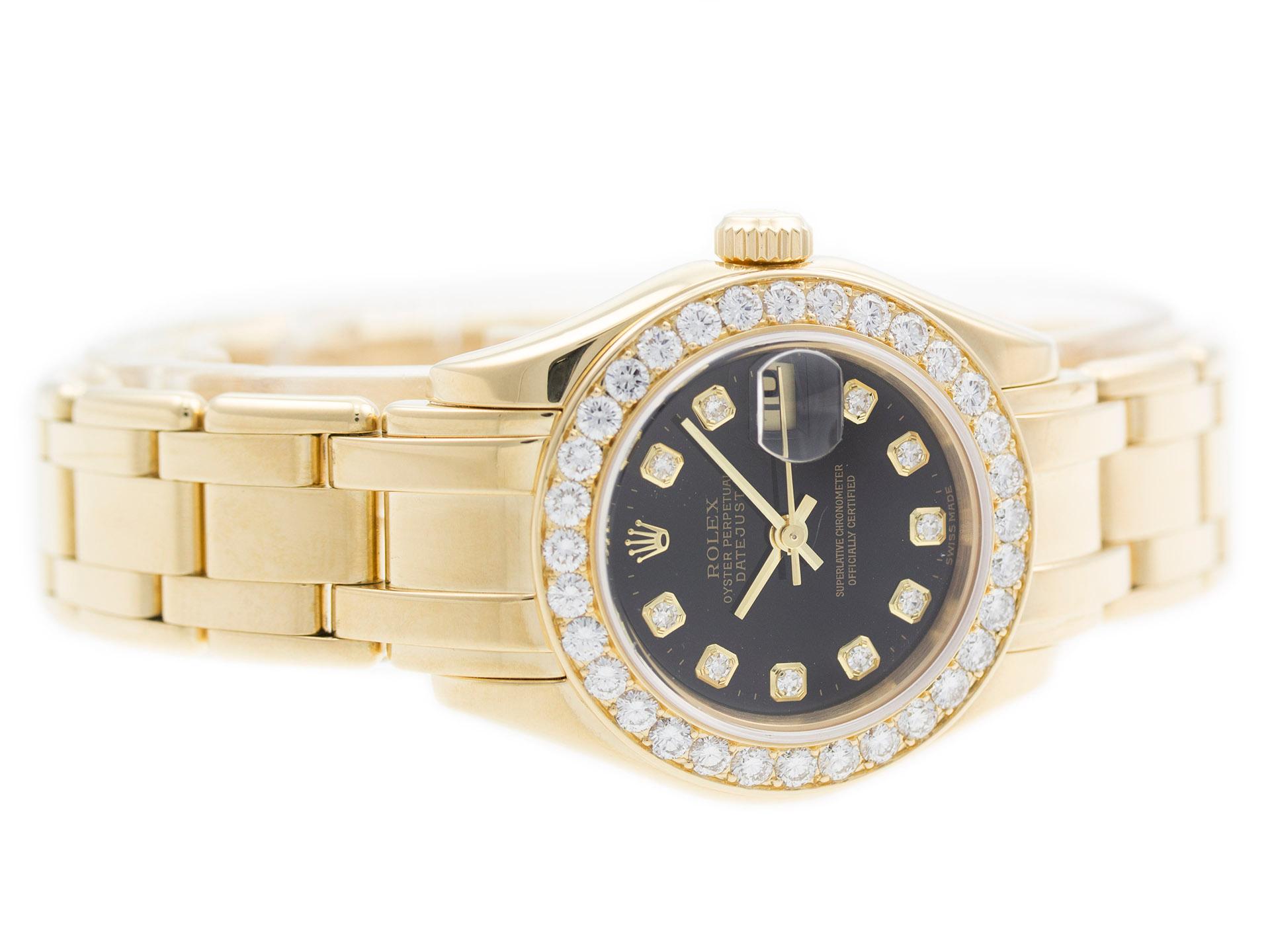 18k Yellow Gold Pre-owned Rolex Pearlmaster 29 80298 watch, water resistant to 100m, with diamond dial & bezel, date, and bracelet.

Watch	
Brand:	Rolex
Series:	Datejust Pearlmaster 29
Model #:	80298
Gender:	Ladies’
Condition:	Great Condition
