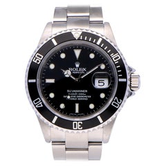 Pre-Owned Rolex Submariner Date 16610 Watch