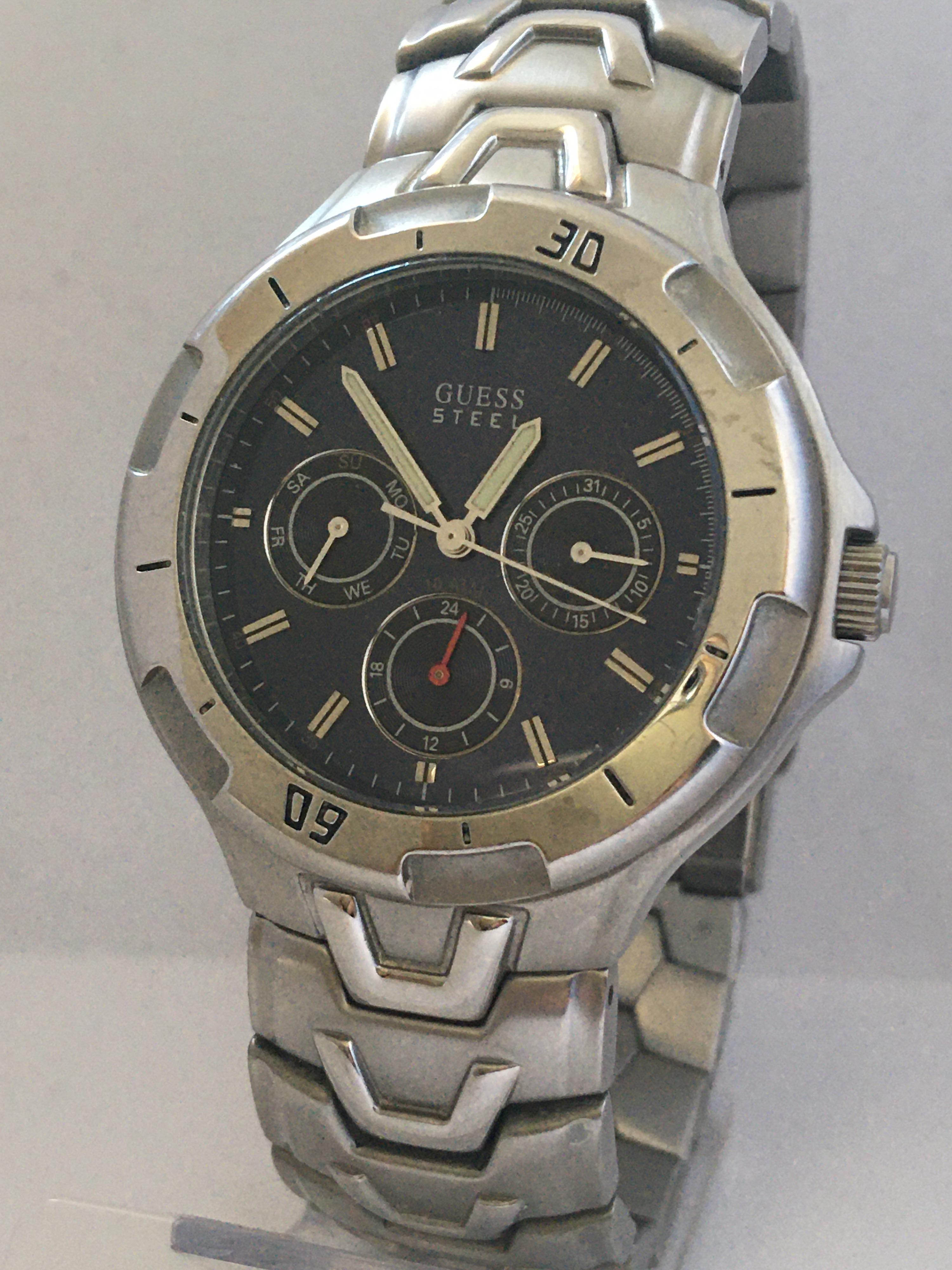 Pre-Owned Stainless Steel Guess Battery Operated Men’s Watch 7