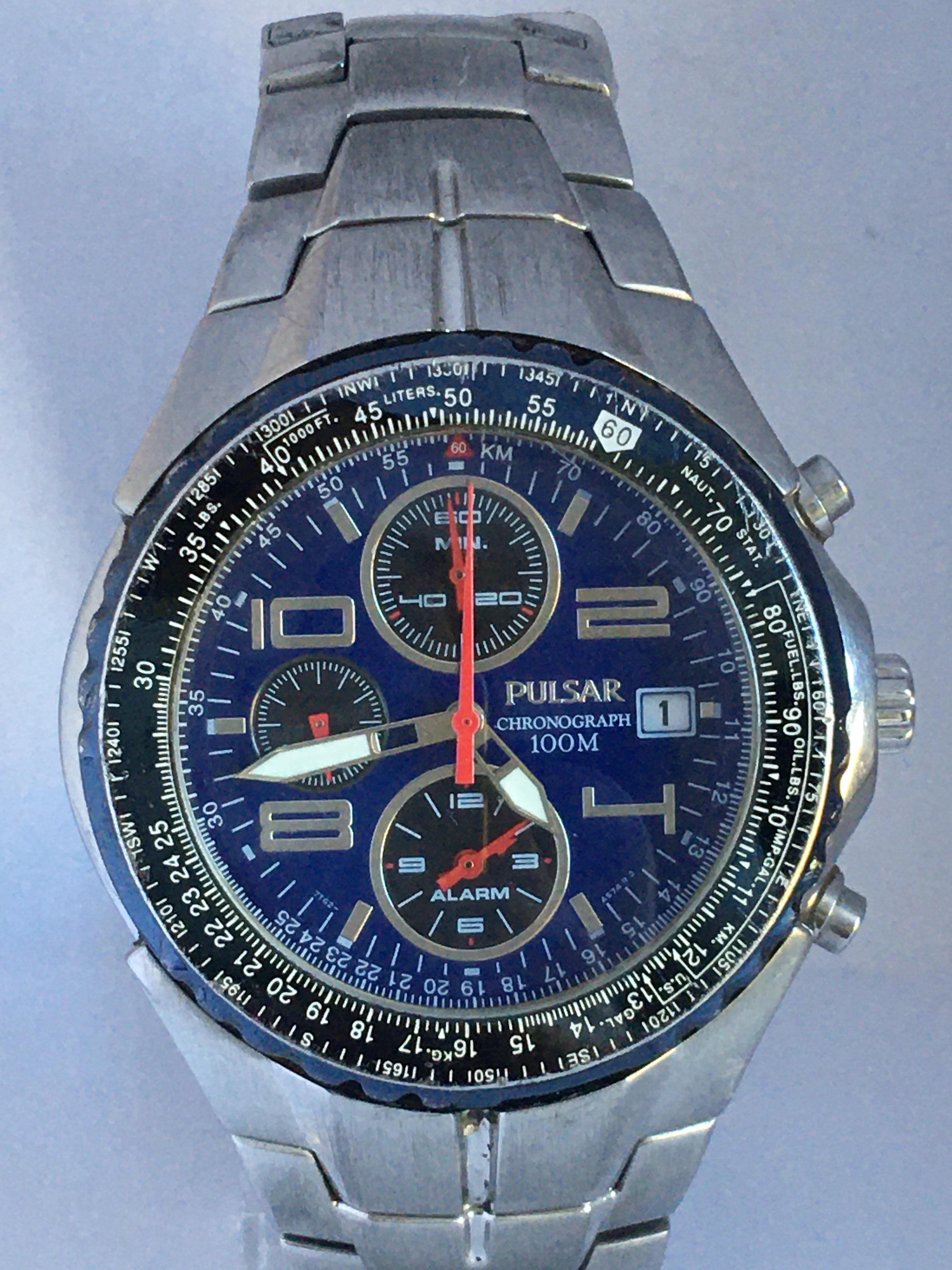 Pre-Owned Stainless Steel Pulsar Chronograph 100M Men’s Watch For Sale 2