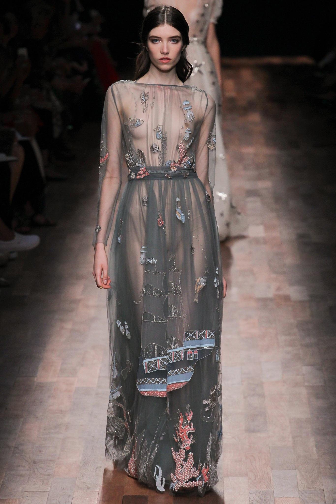 VALENTINO SPRING SUMMER 2015 WOMEN'S COLLECTION