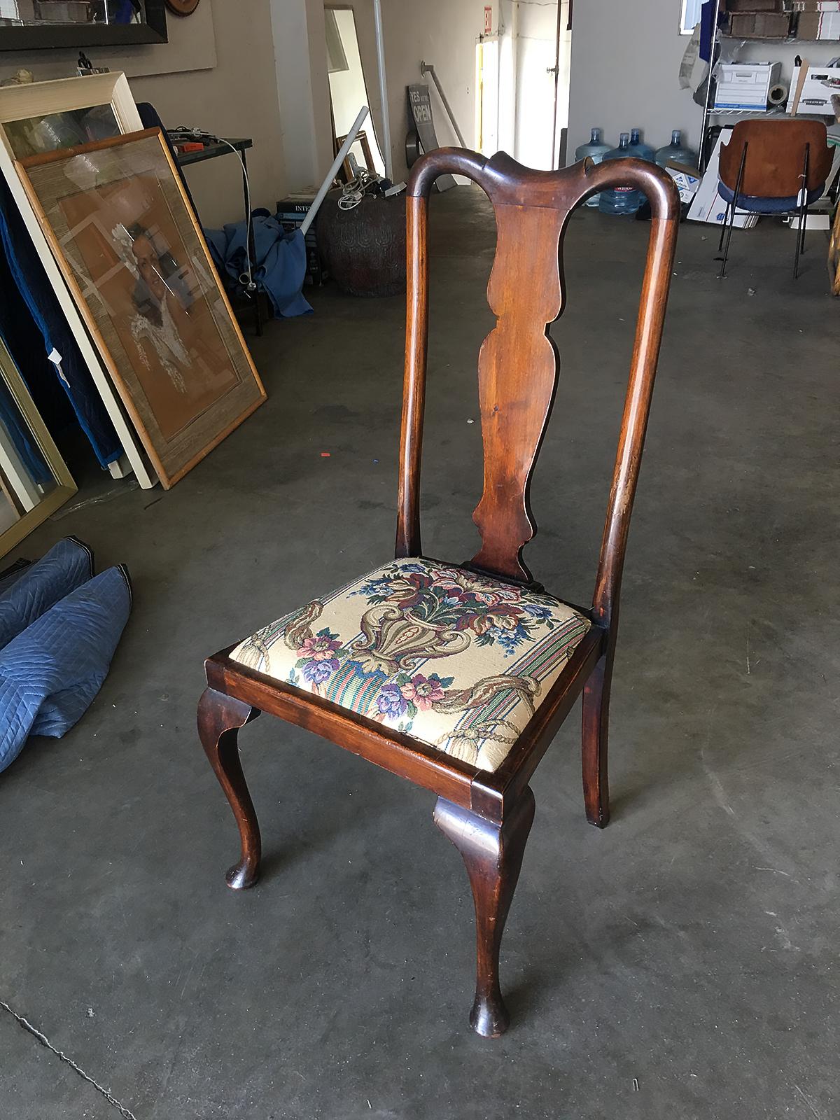 Pre-War Mahogany Art Deco Era Dining Room Chair Set of Four In Excellent Condition For Sale In Van Nuys, CA
