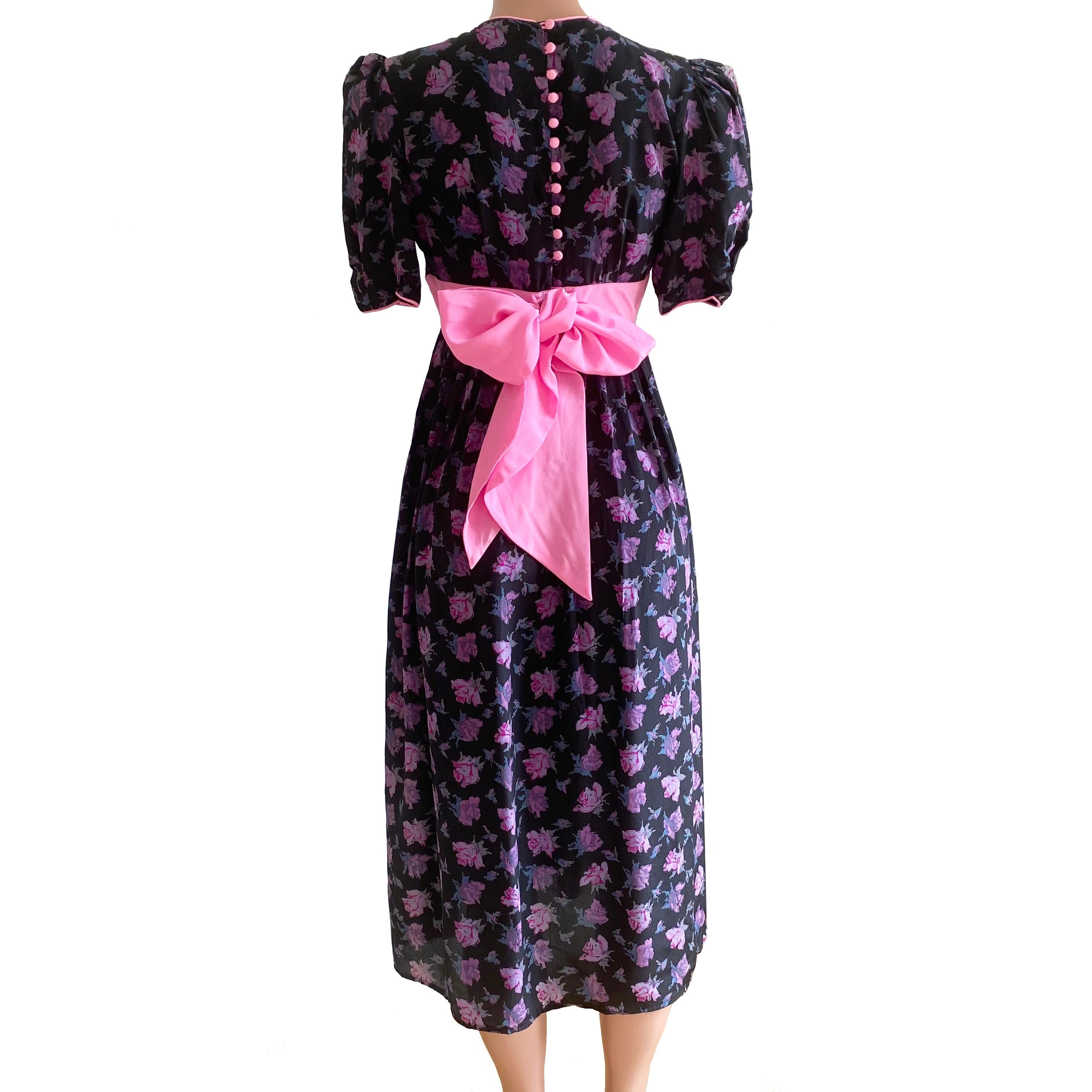 Women's Pre-washed rosebud print black silk crepe FLORA KUNG princess dress For Sale