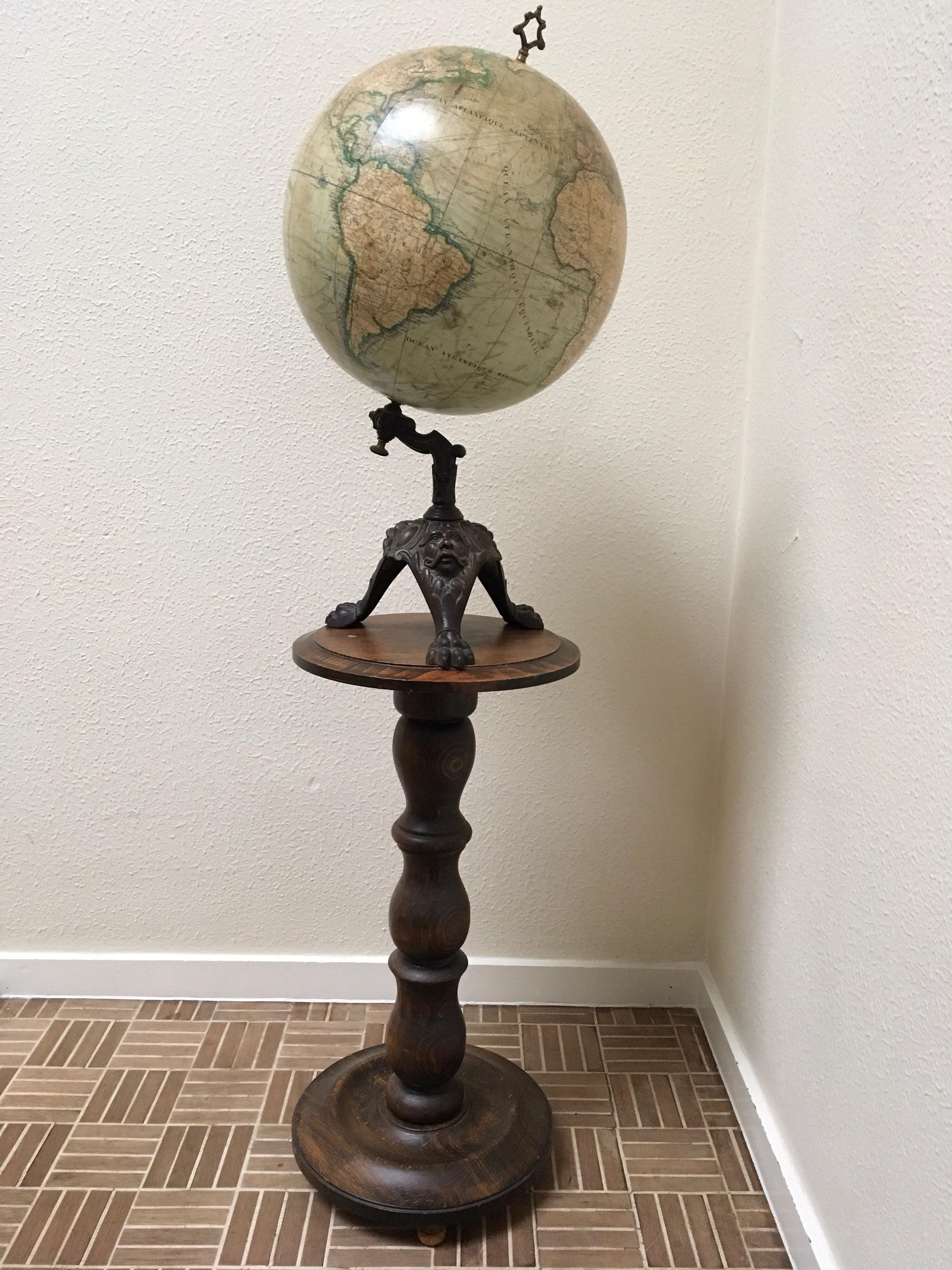 france on globe