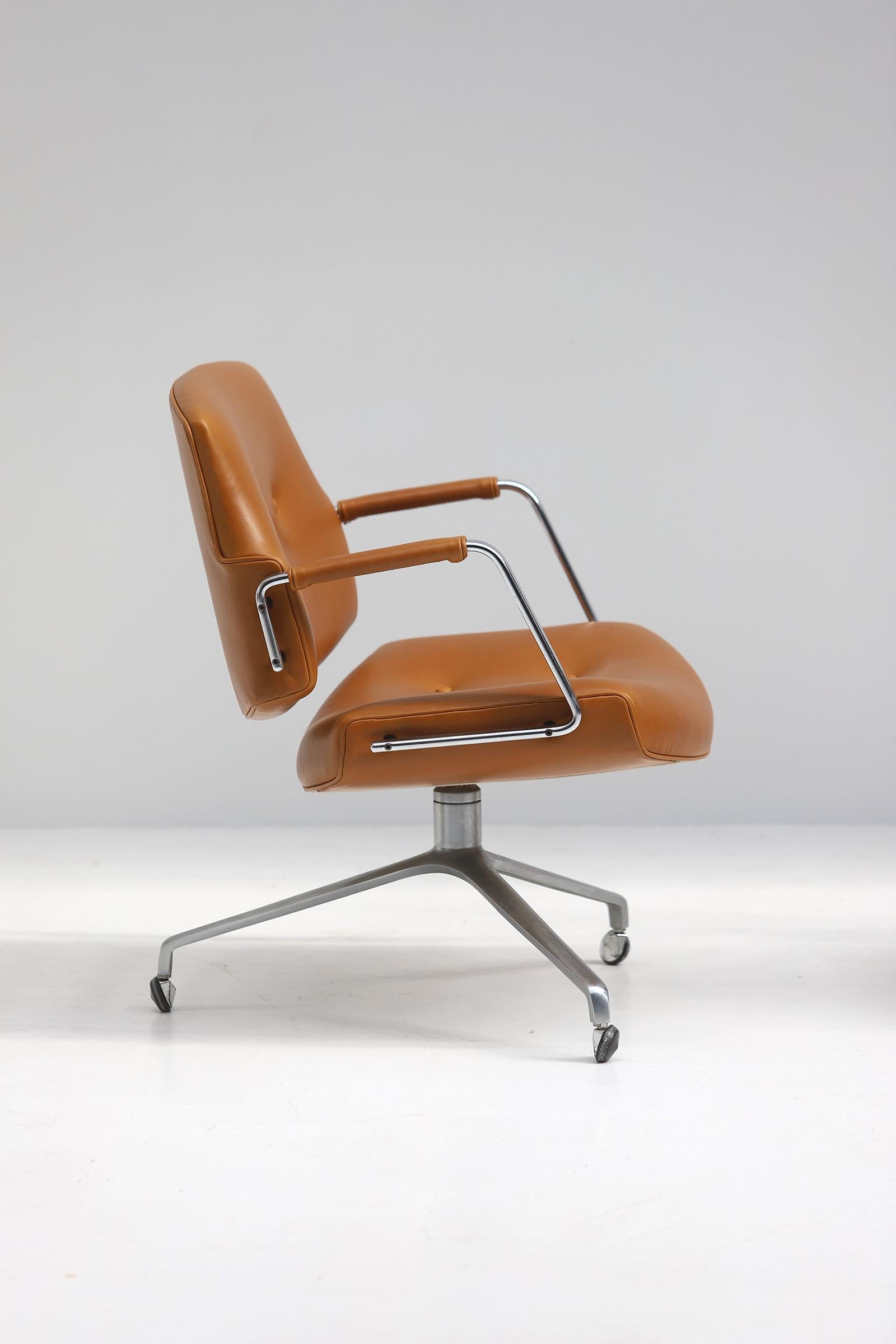 Scandinavian Modern Preben Fabricius and Jorgen Kastholm Fk84 Chair for Kill International