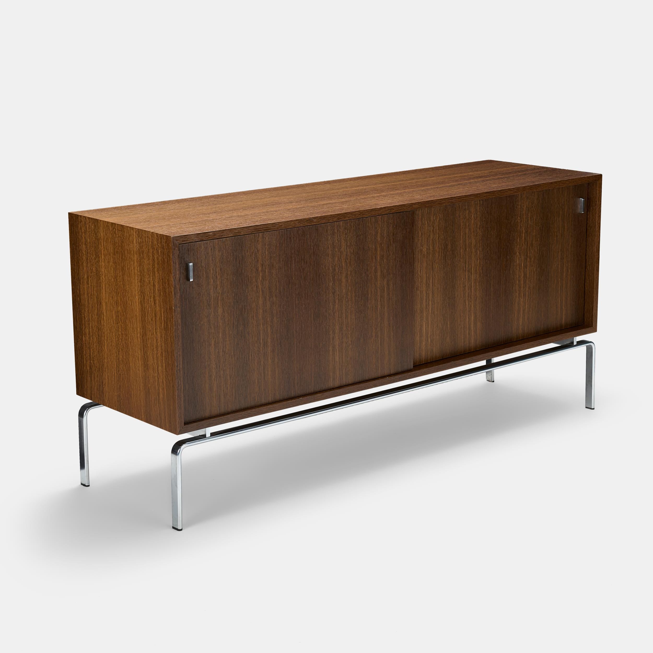 Oak Preben Fabricius and Jorgen Kastholm model FK 150 sideboard For Sale