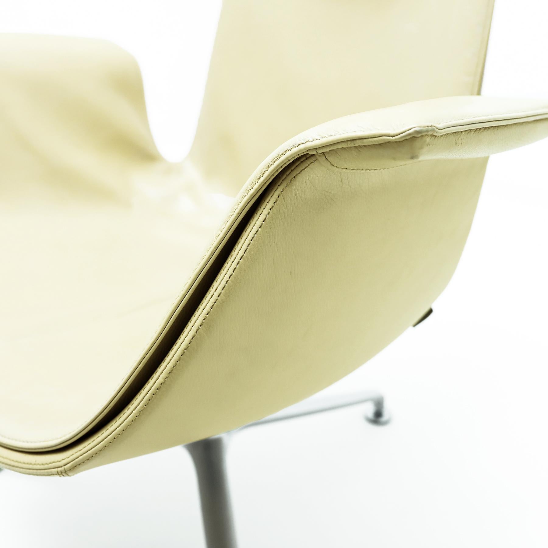 Preben Fabricius and Jorgen Kastlhom FK 6727-3G Lounge Chairs for Walter Knoll For Sale 4