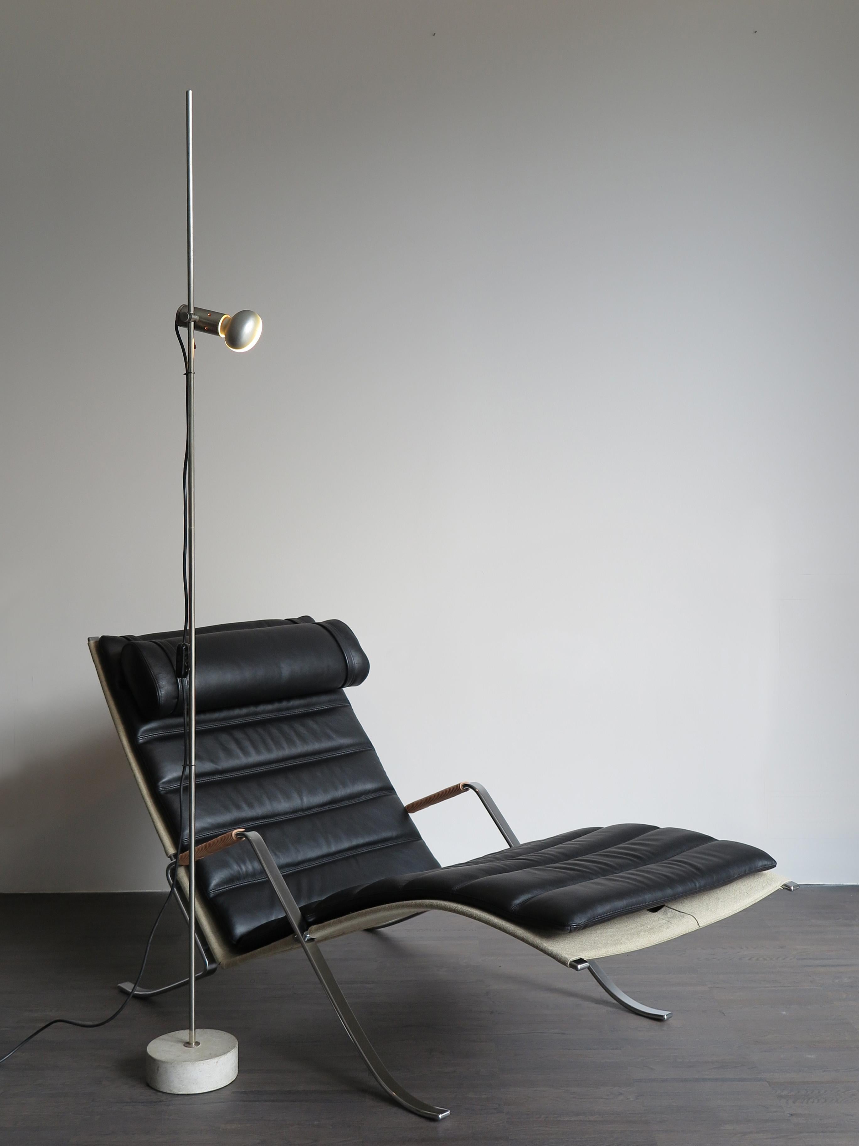 A grasshopper lounge chair designed by Preben Fabricius and Jørgen Kastholm in aniline leather black and chromium-plated steel frame, production by Lange Production, 2010s. Measures: 87