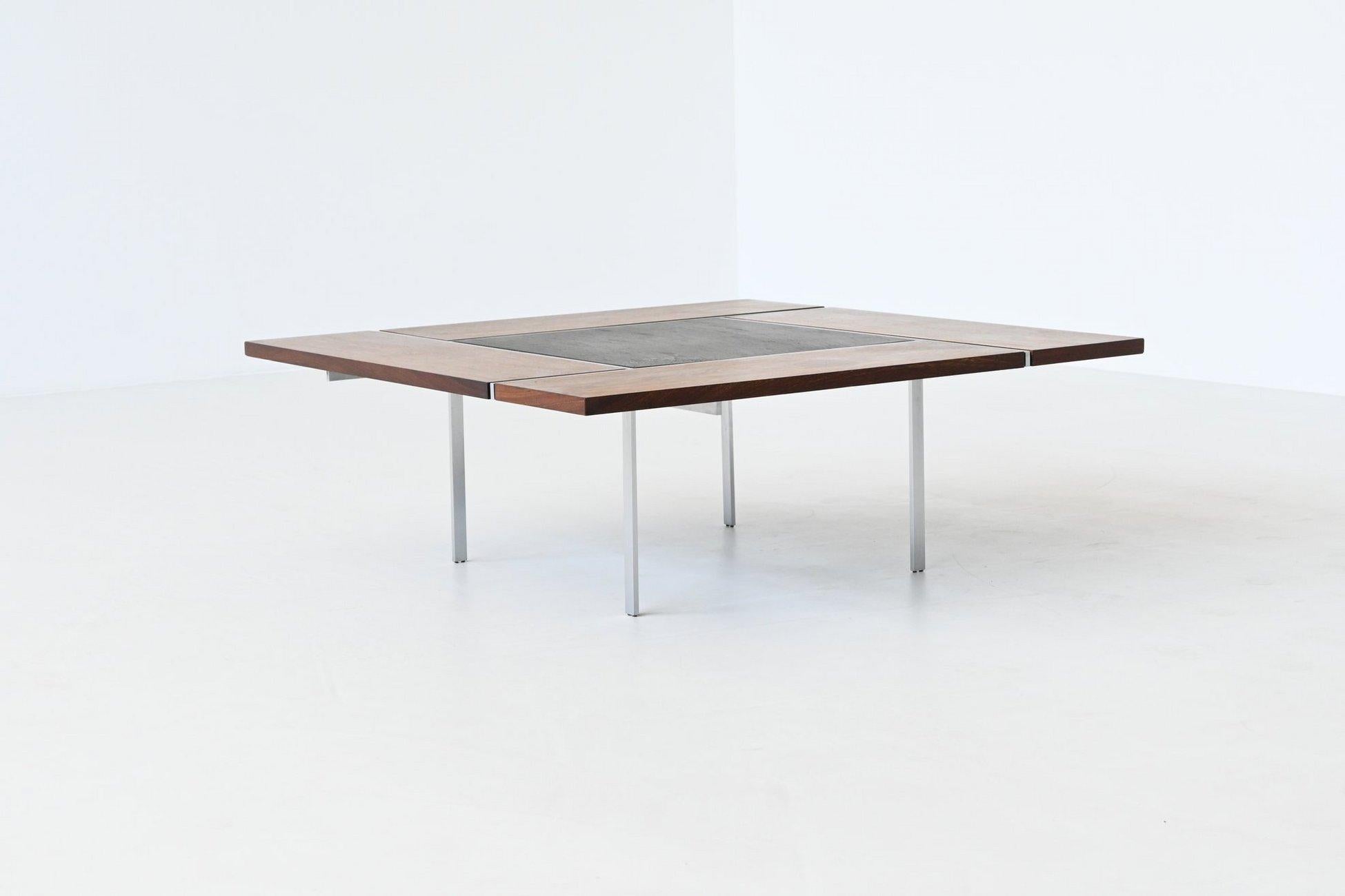 Wunderschöner Couchtisch Modell BO 750, entworfen von Preben Fabricius für Bo-Ex, Dänemark 1970. Der Tisch hat eine Platte aus Wengeholz mit einer schwarzen Schieferfliese in der Mitte, die von einem matt verchromten Stahlgestell getragen wird. Das