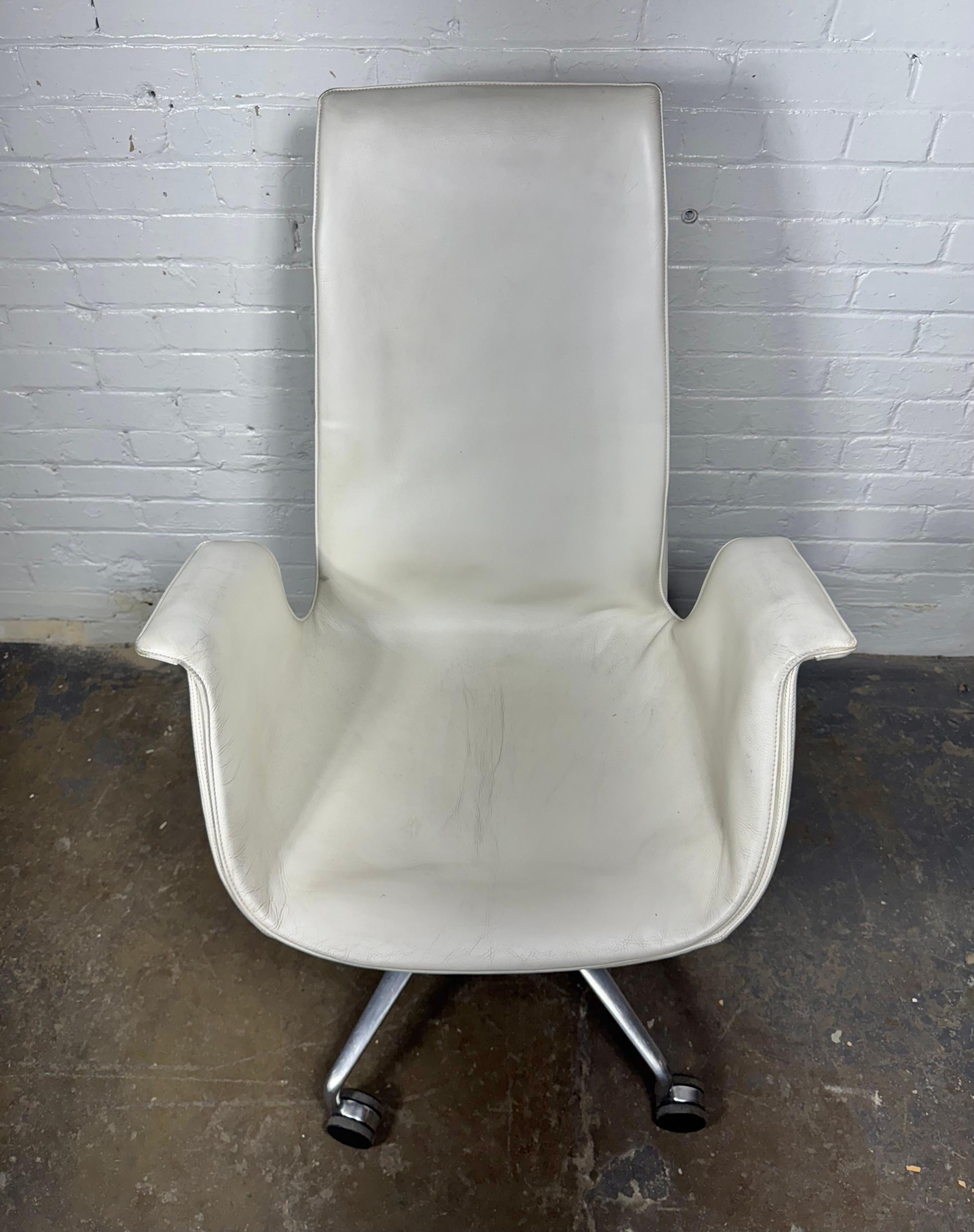 Mid-20th Century Preben Fabricius & Jorgen Kastholm Bird Chair/ 1960's , White Leather For Sale