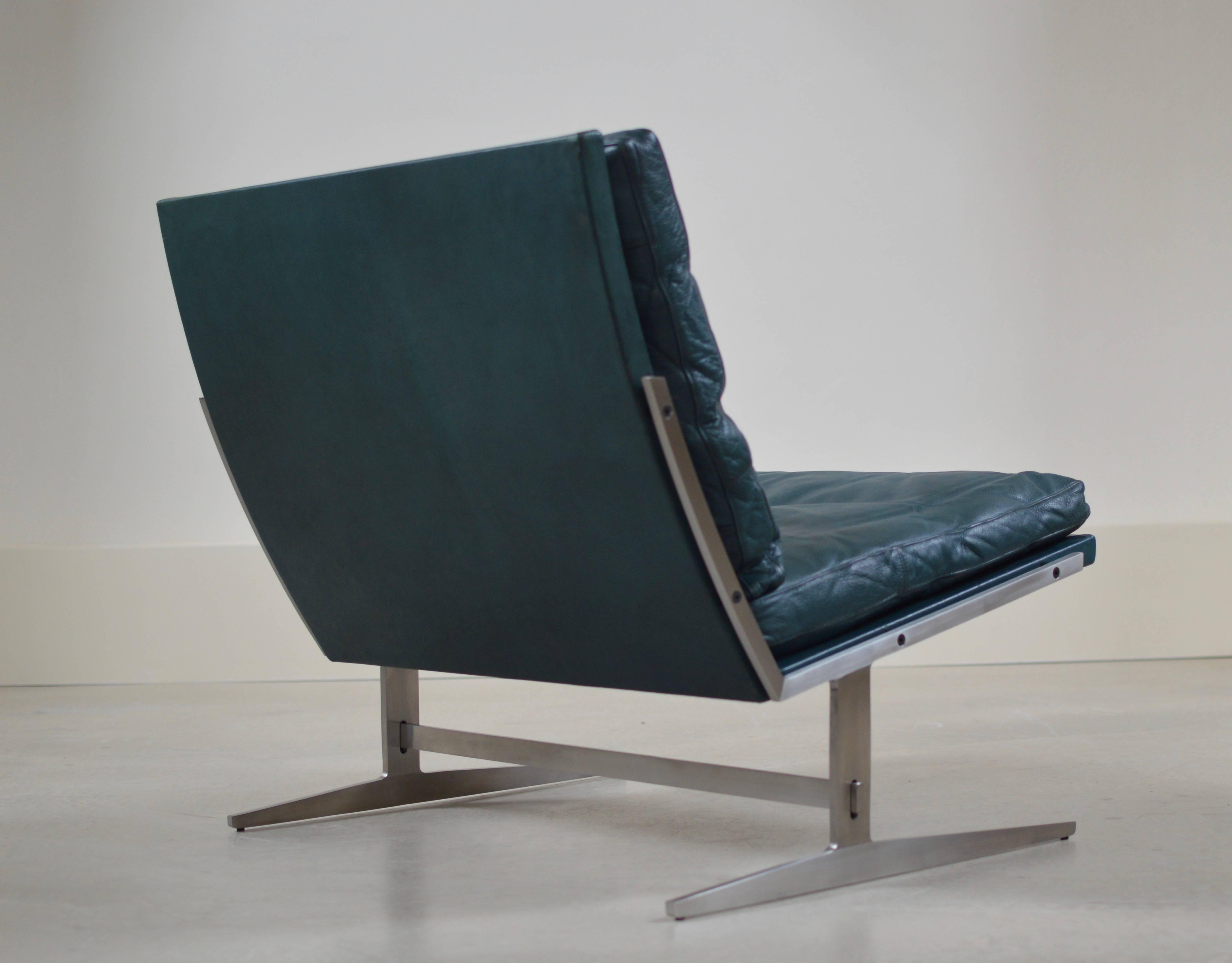 Lounge chair model BO561 by Danish designers Jorgen Kastholm & Preben Fabricius in very unique colour leather. 
 
The chair was designed in 1962 part of a seating series that included sofas and chairs. 
This modern slipper chair is executed in a