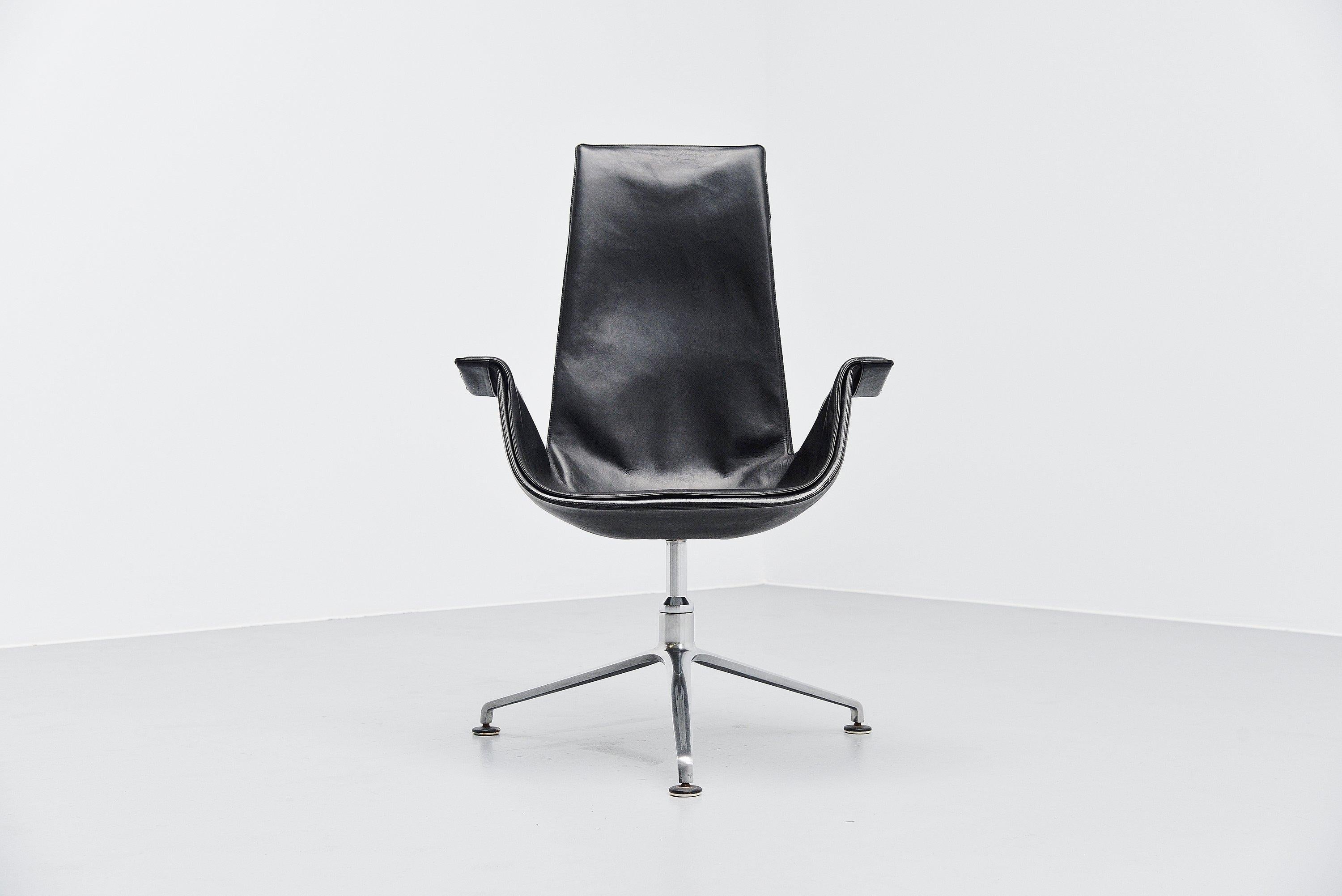 High back executive chair model FK6725 designed by Preben Fabricius and Jorgen Kastholm, manufactured by Kill International, Germany, 1964. This so called bird chair is still in fantastic condition, the black leather shows minimal signs of usage,