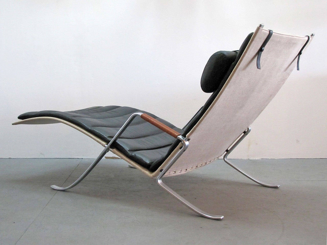 Scandinavian Modern Preben Fabricius Jørgen Kastholm FK 87 'Grasshopper' Chaise Longue