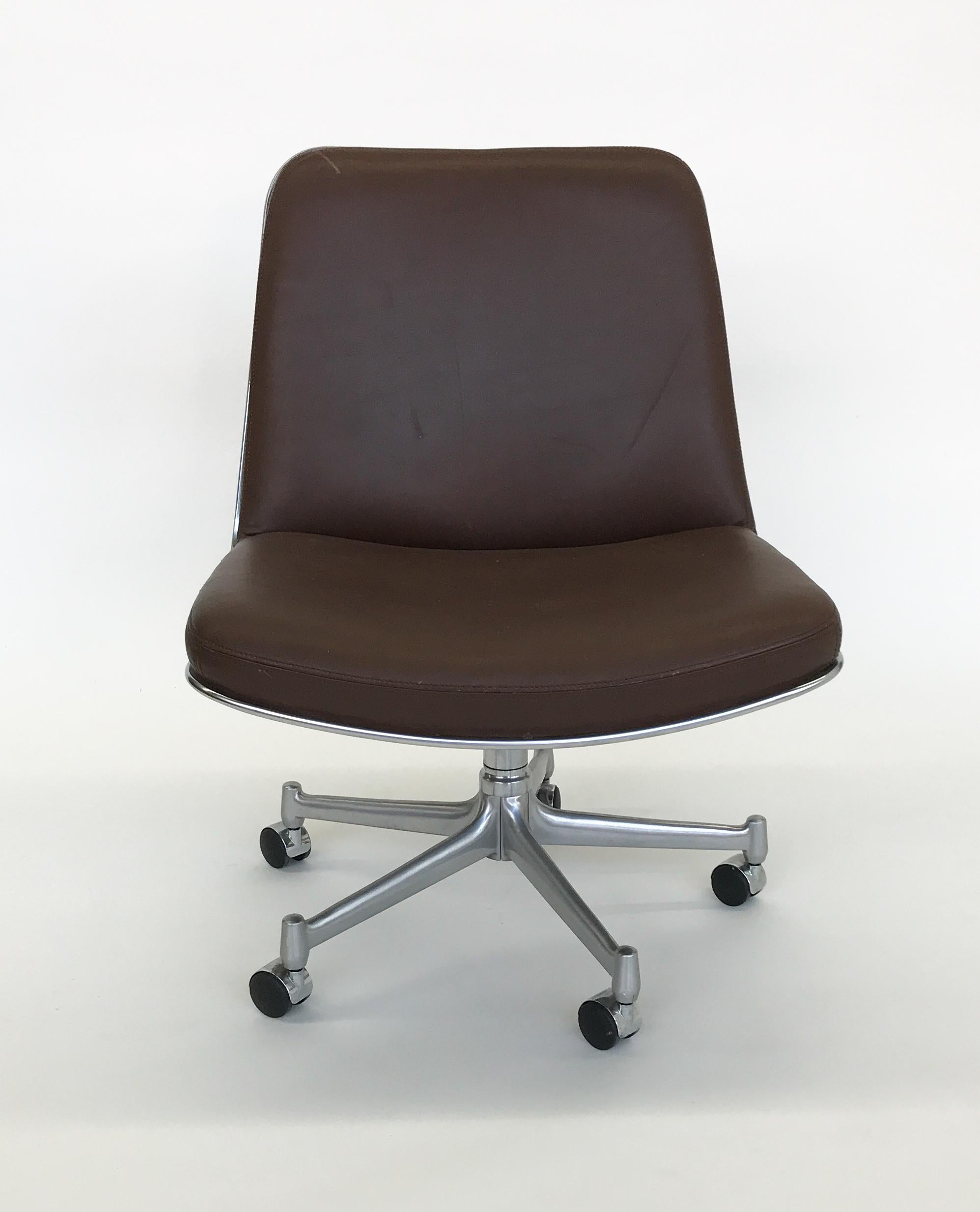 Mid-20th Century Preben Fabricius & Jørgen Kastholm Rollable Lounge Office Chair Brown Leather For Sale