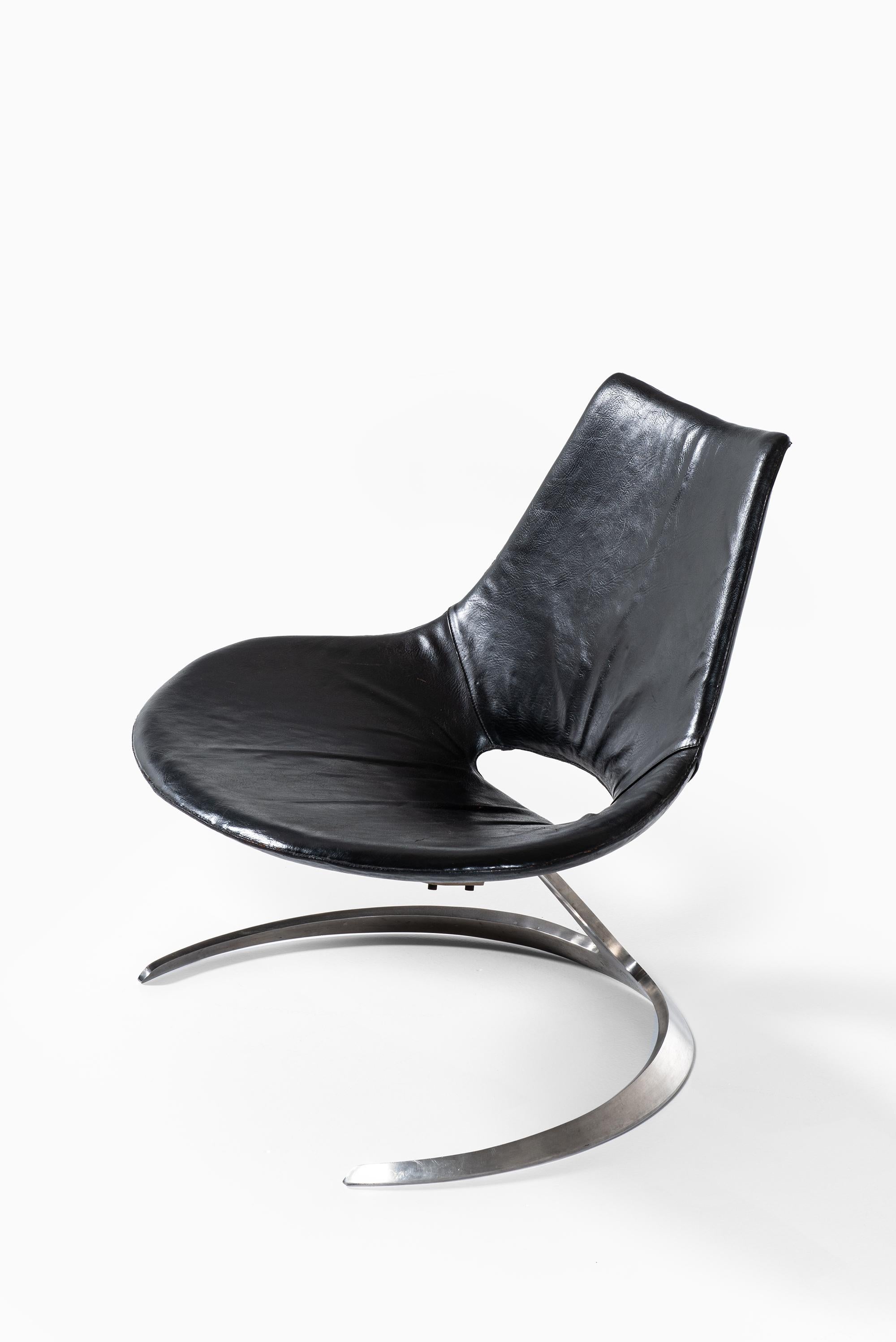 Scandinavian Modern Preben Fabricius & Jørgen Kastholm Scimitar Easy Chair by Ivan Schlecter For Sale