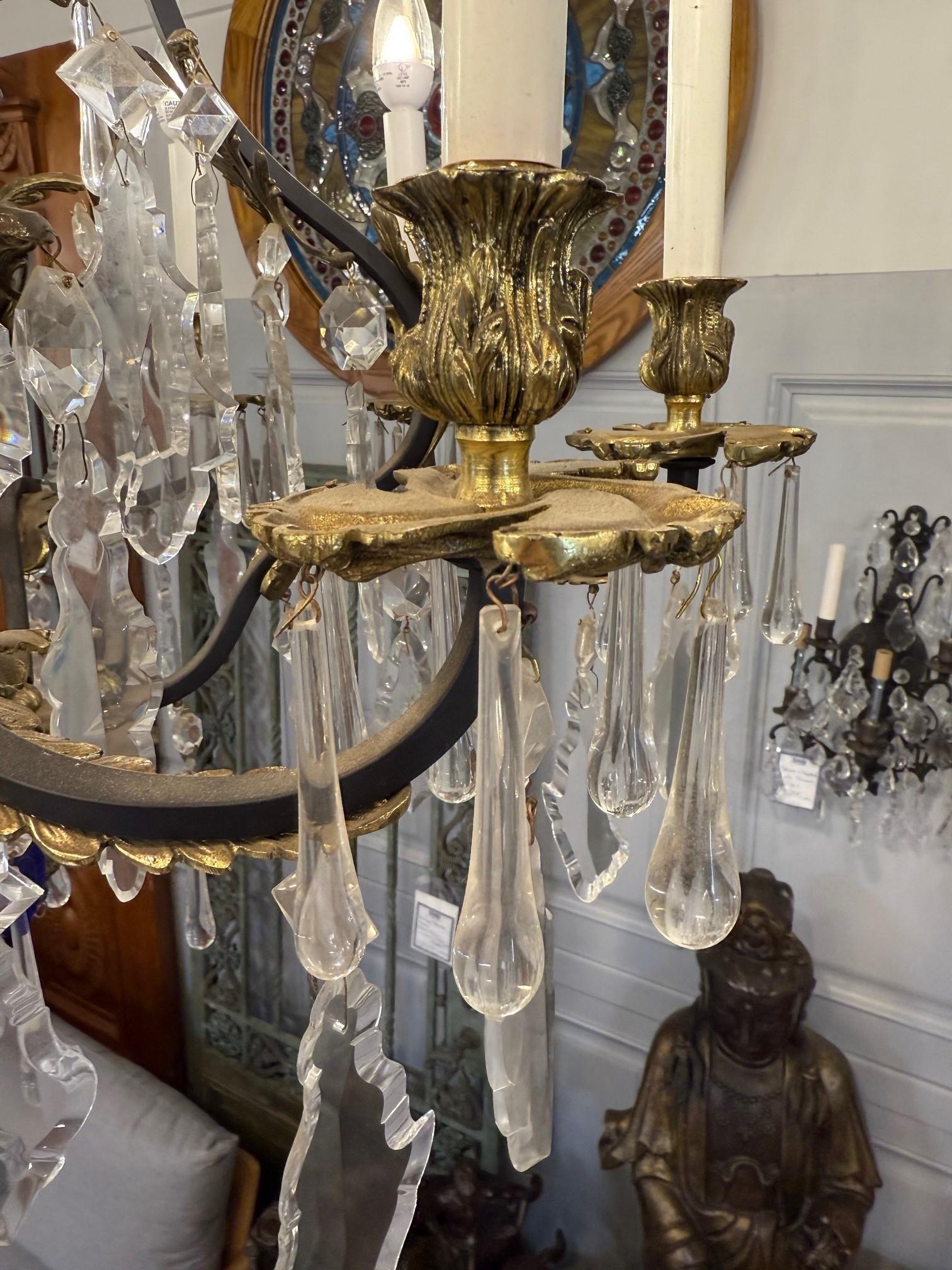 Preciosa Lighting Lampadario a 8 bracci in ottone e ferro con cristalli tagliati a mano di Boemia in vendita 7