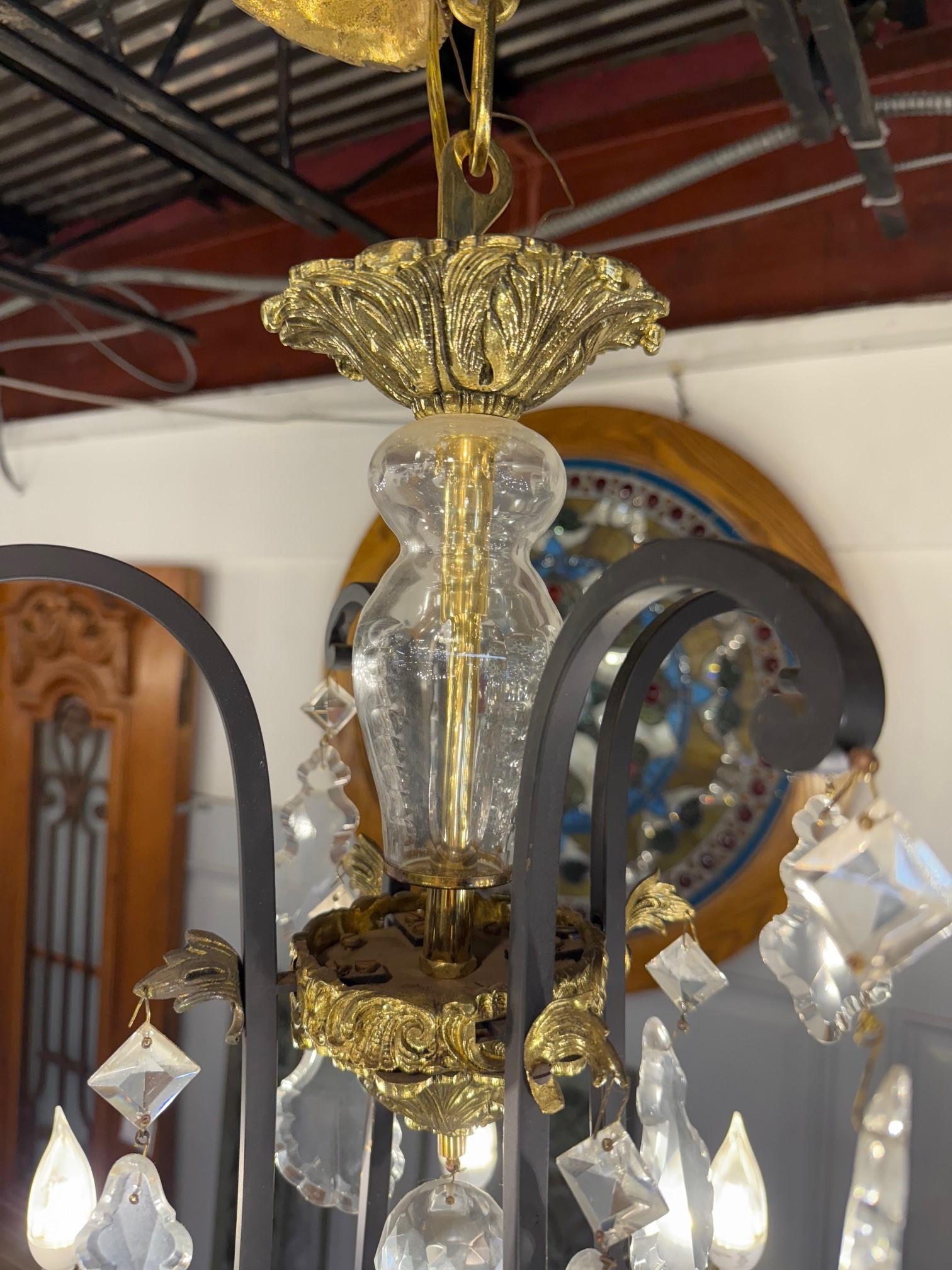 Ceco Preciosa Lighting Lampadario a 8 bracci in ottone e ferro con cristalli tagliati a mano di Boemia in vendita