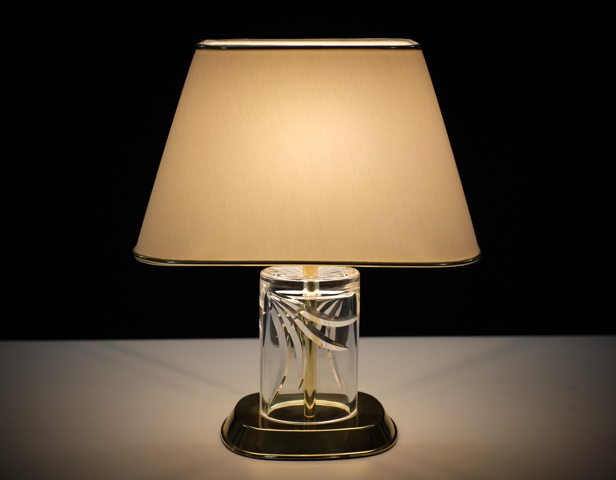 Preciosa Top quality pristine Bohemian Crystal Table  lamp Czech Republic For Sale 3