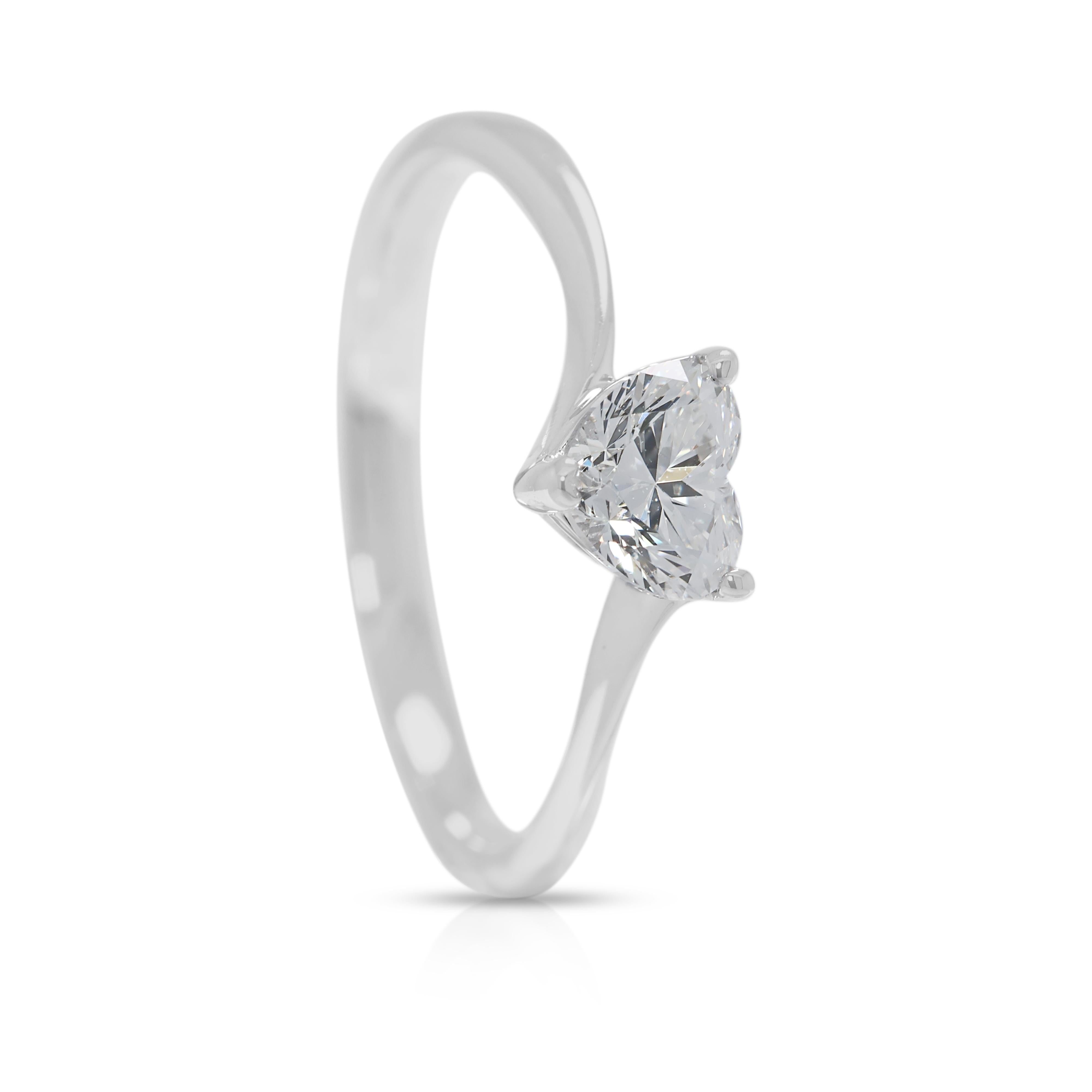 Precious 0.50ct Heart-Shaped Natural Diamond 18K White Gold Ring For Sale 1