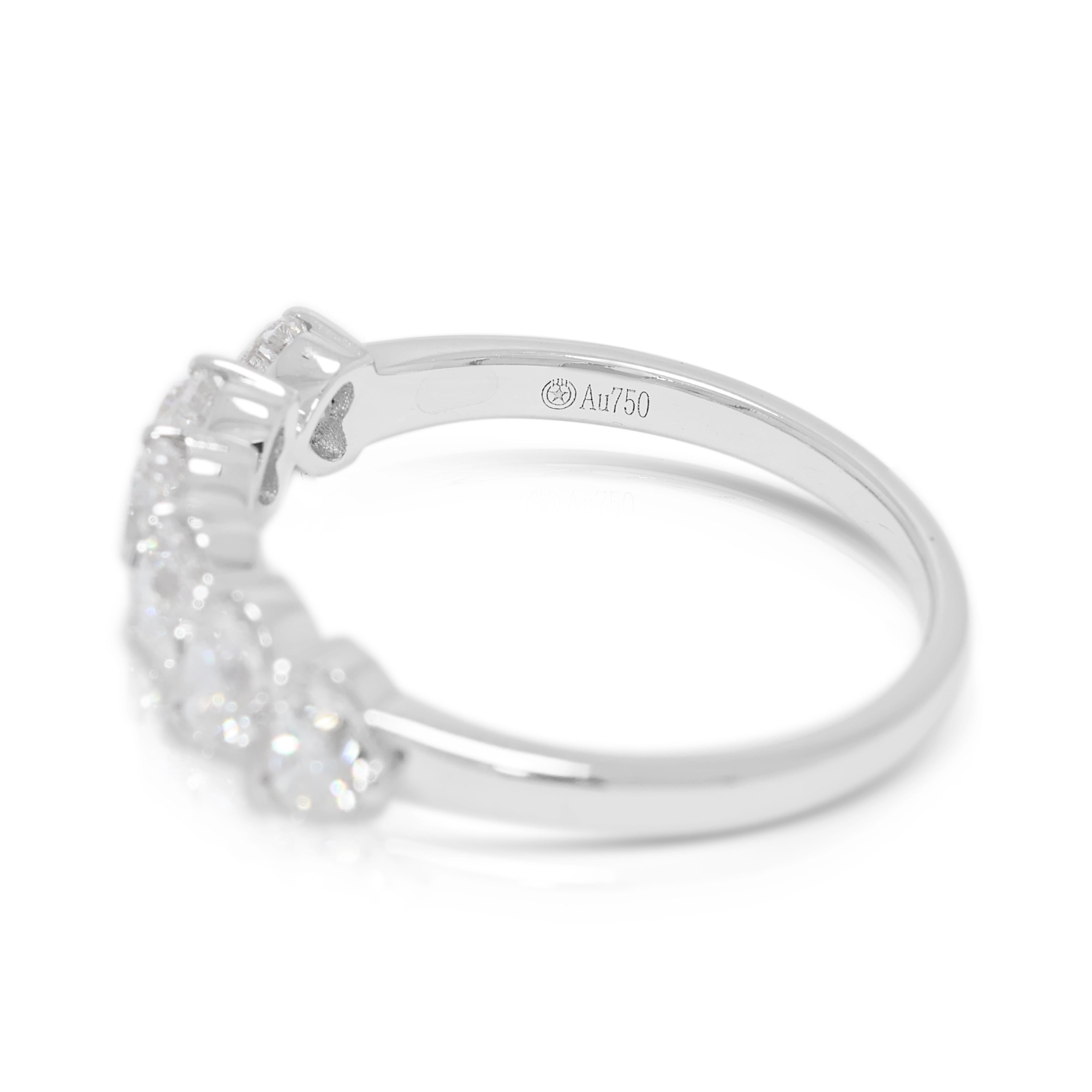 Preziosa fascia di diamanti naturali a forma di cuore con 6 pietre da 1,08 carati in oro bianco 18 carati In condizioni Nuovo in vendita a רמת גן, IL