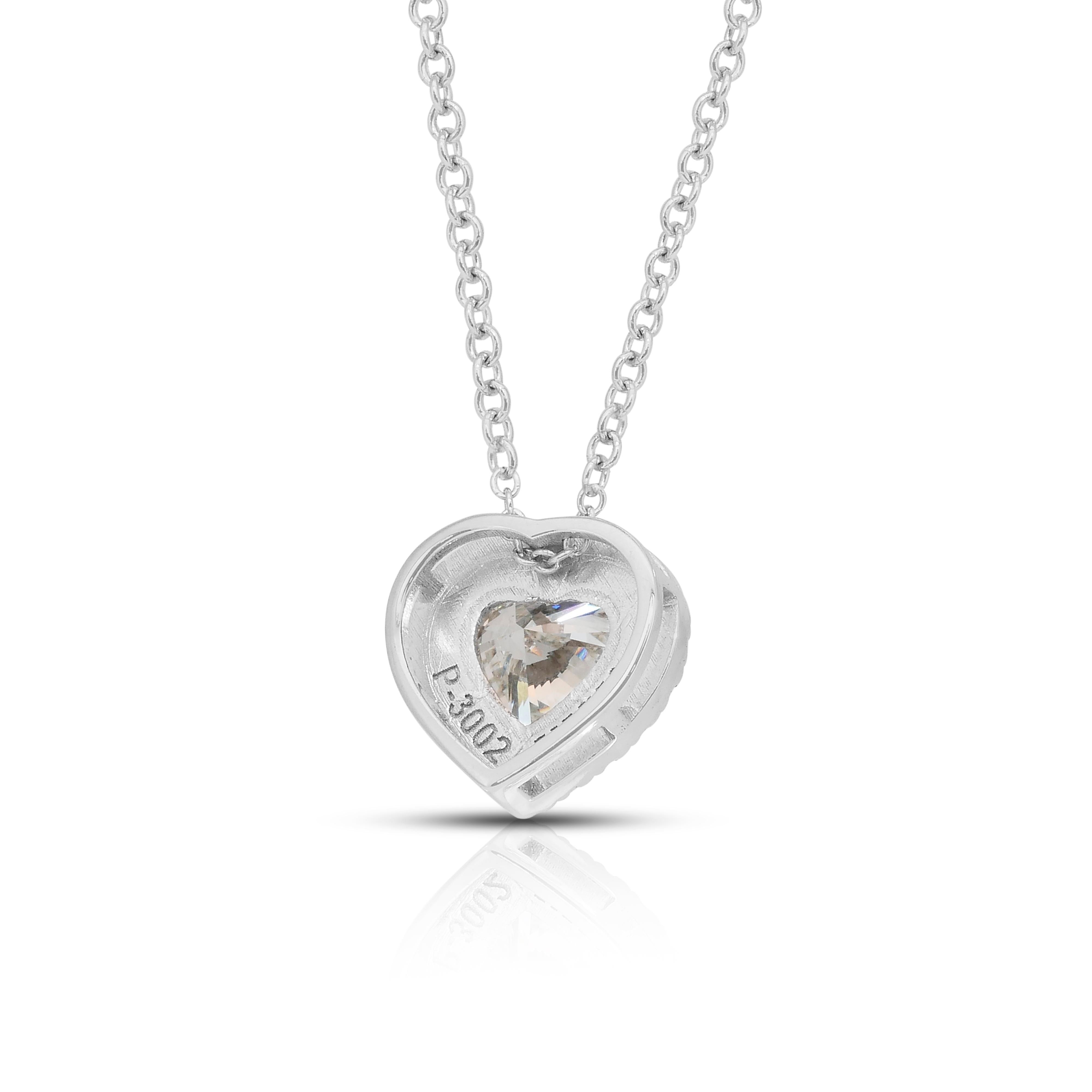 Preziosa collana di diamanti da 1,21 carati con ciondolo a forma di cuore - Certificato IGI in vendita 4