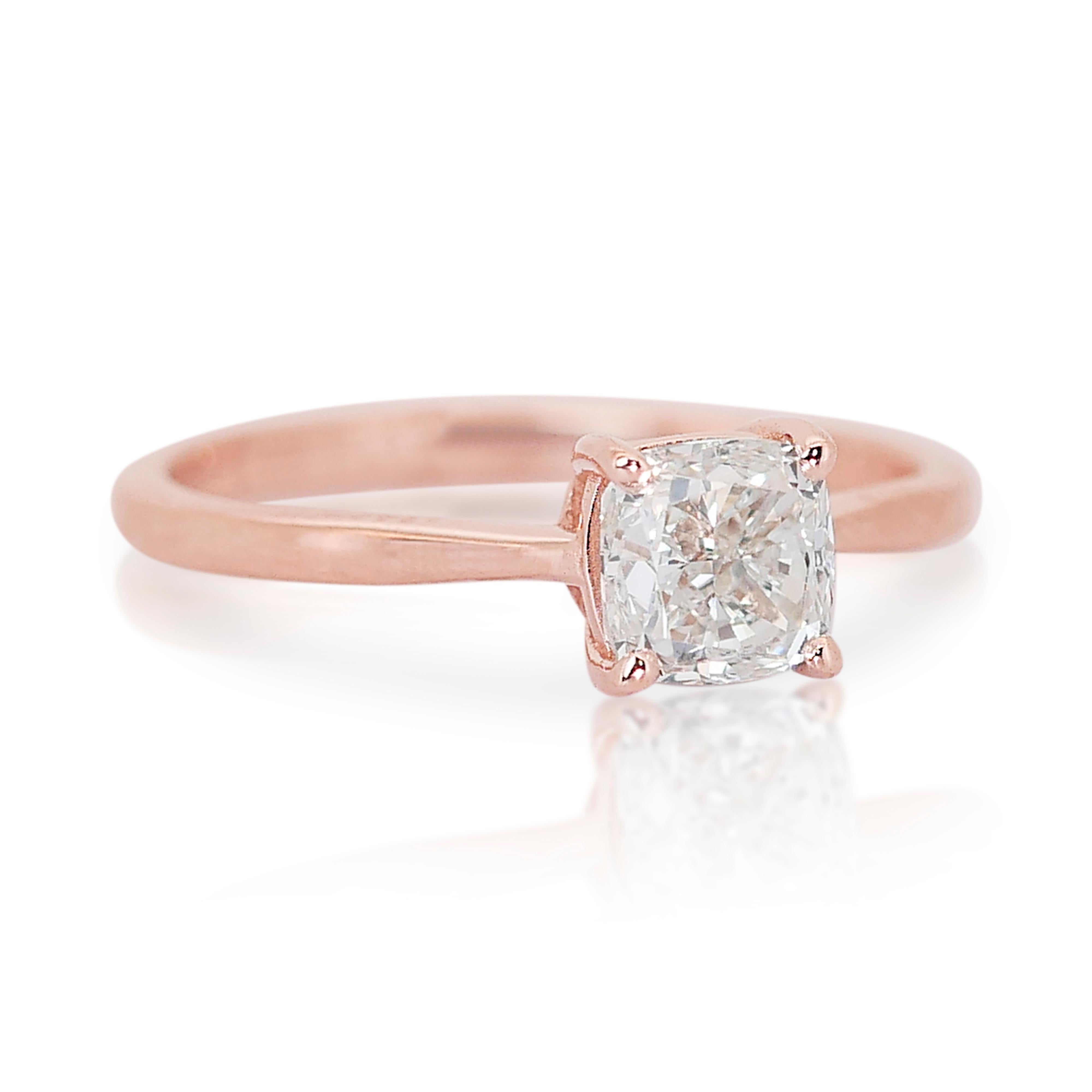 Precious 14k Rose Gold Natural Diamond Solitaire Ring w/0.90 ct - IGI Certified In New Condition In רמת גן, IL