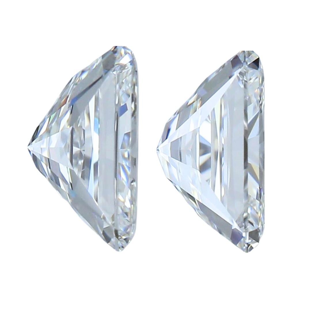  Paire de diamants de taille idéale de 1,82 carat, certifiés GIA Pour femmes 