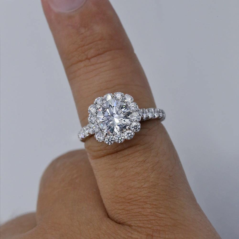 For Sale:  Precious 18k White Gold GIA Certified Engagement Ring with 3.25ct. Diamonds 3
