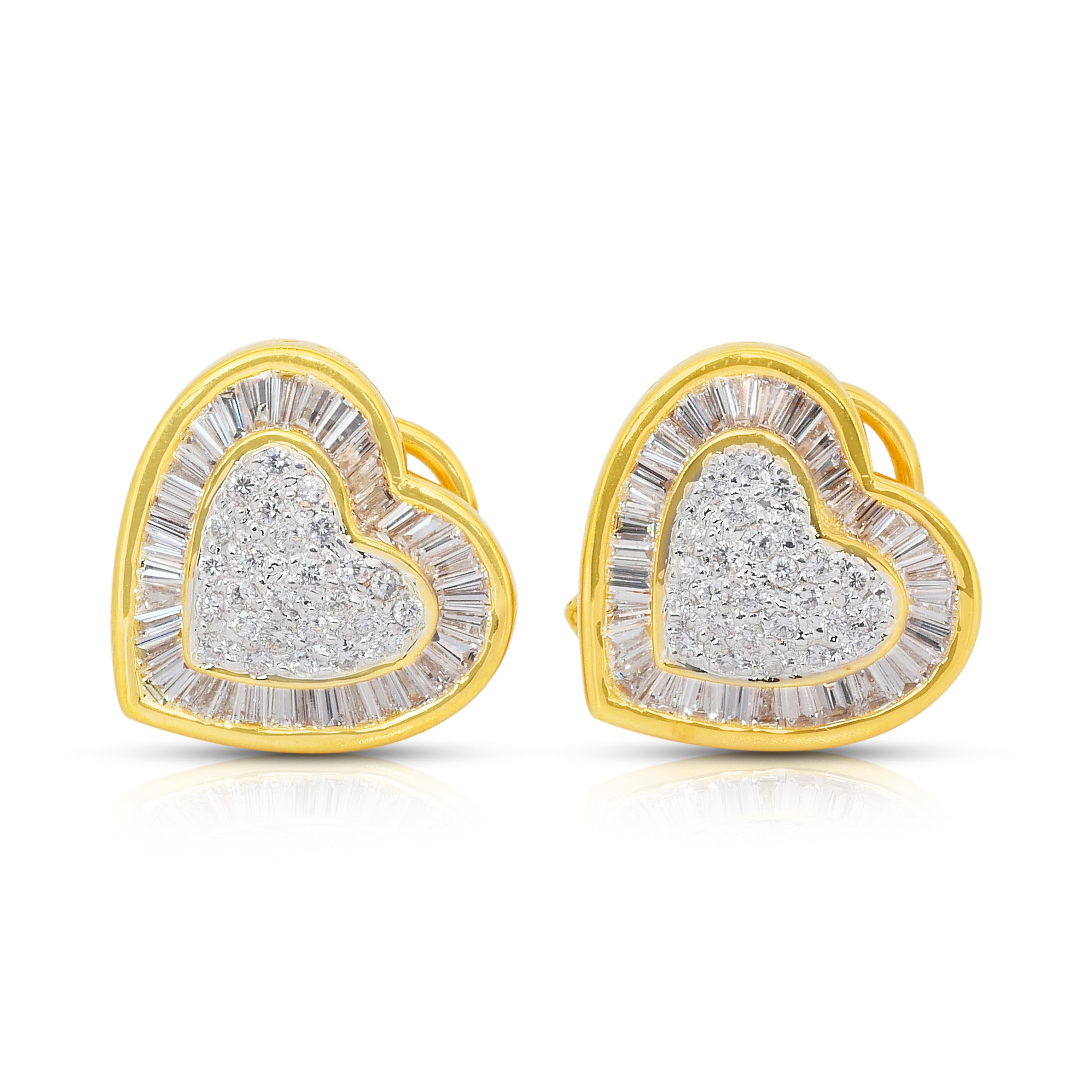Boucles d'oreilles en forme de cœur en or jaune et blanc 18 carats - IGI en vente 4