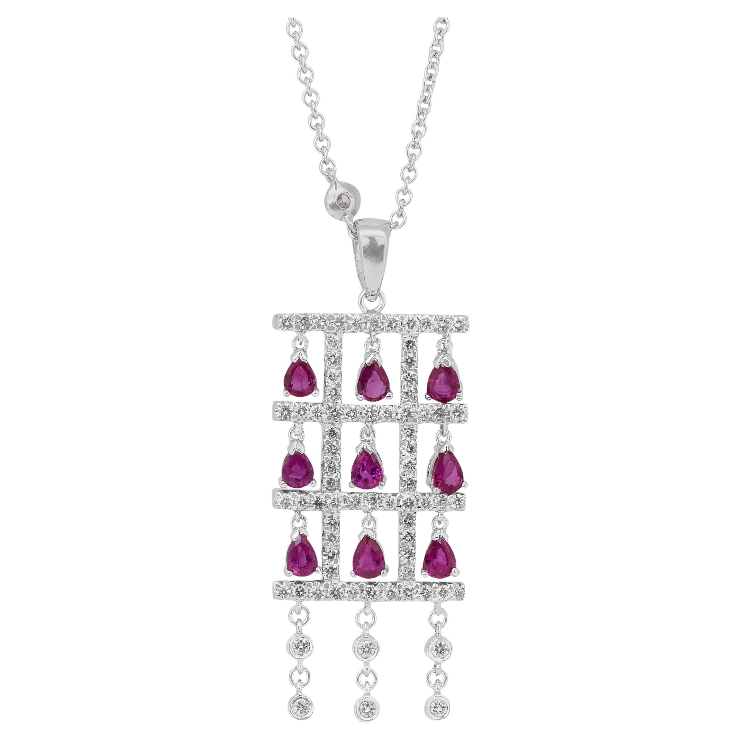 Preziosa collana con rubini e diamanti da 2,85 carati con ciondolo in oro bianco 18 carati in vendita