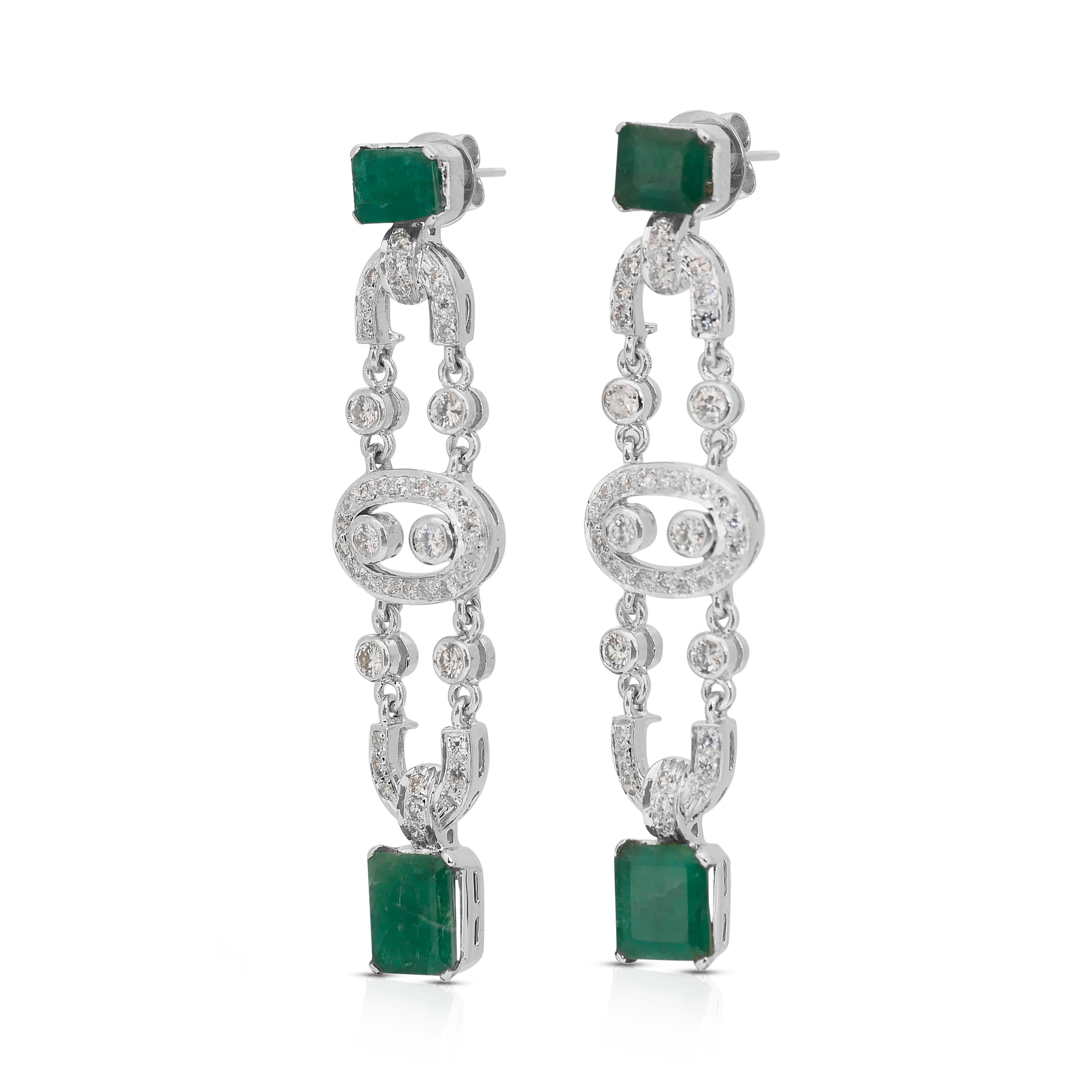 Precious 8.45ct Emeralds and Diamonds Drop Earrings in 14k White Gold In New Condition In רמ�ת גן, IL