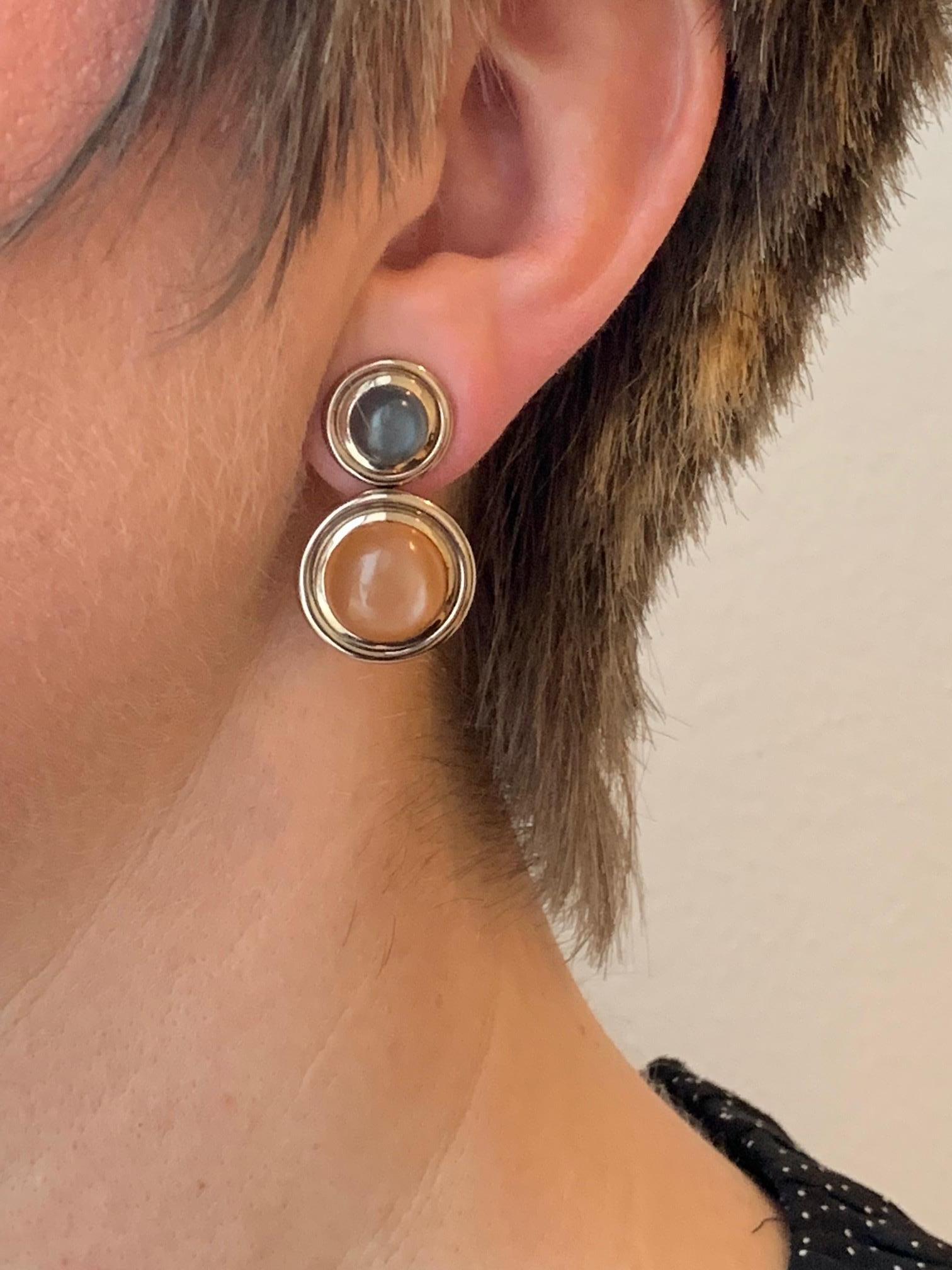 Art Deco Precious Basics Stud Earrings with Moonstones For Sale