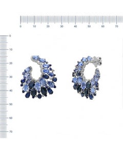 Statement-Designer-Ohrringe aus Weißgold mit Edelsteinen, blauem Saphir, weißem Saphir und weißem Diamant 18k