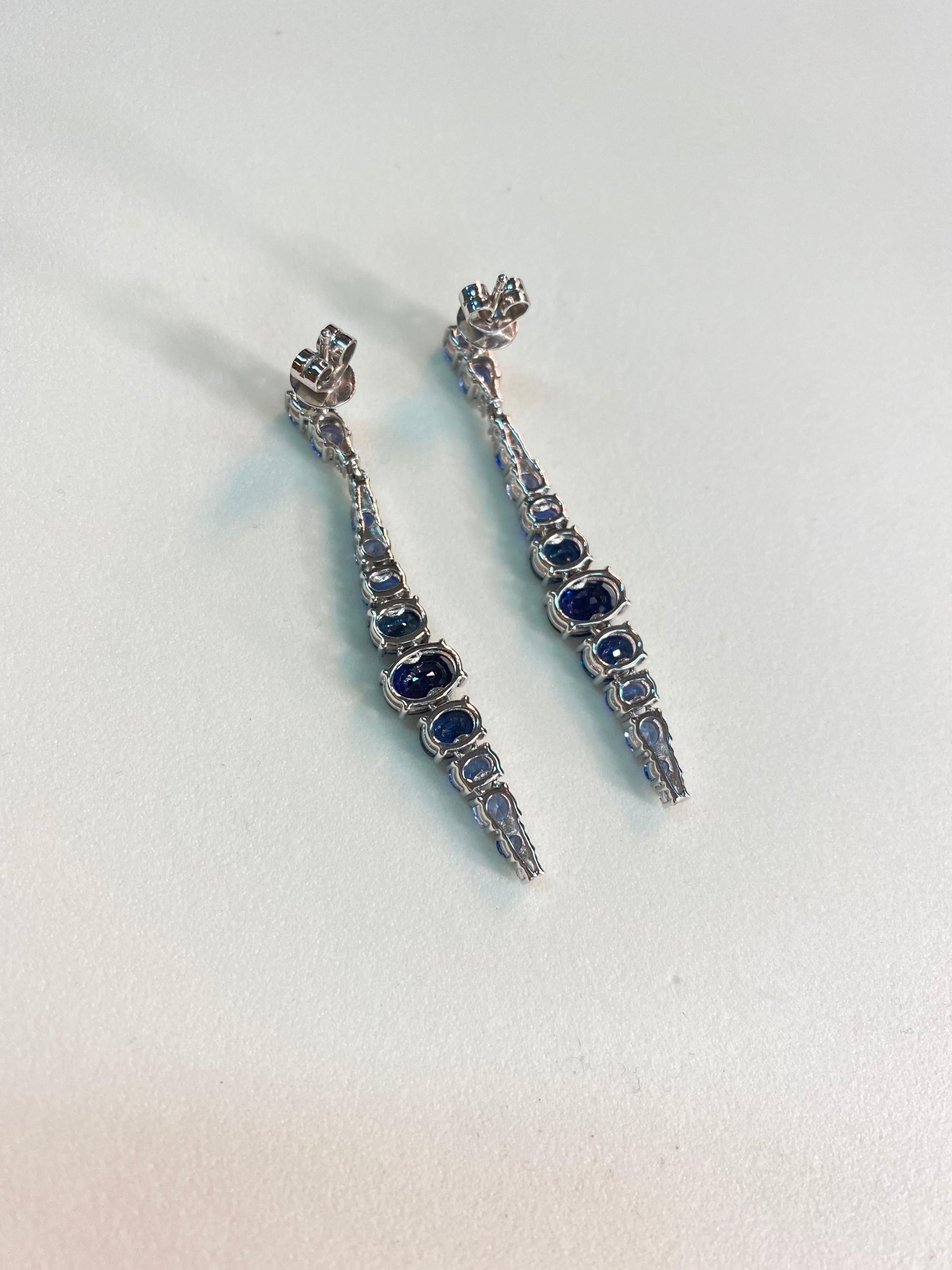 Precious Blue Sapphire White Diamond White Gold 18 Karat Drop Earrings For Sale 1