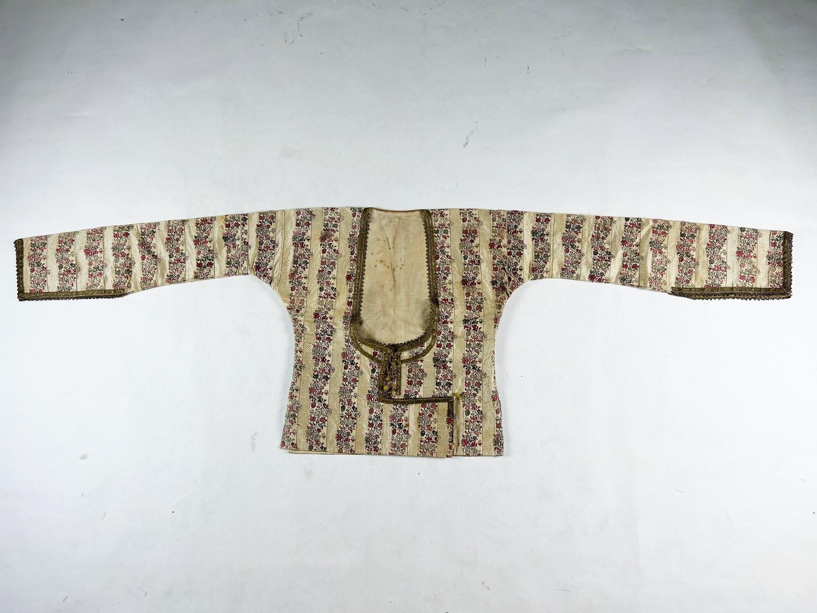 Women's or Men's Precious brocaded silk ceremonial bodice - Indian or Persian Late 18th