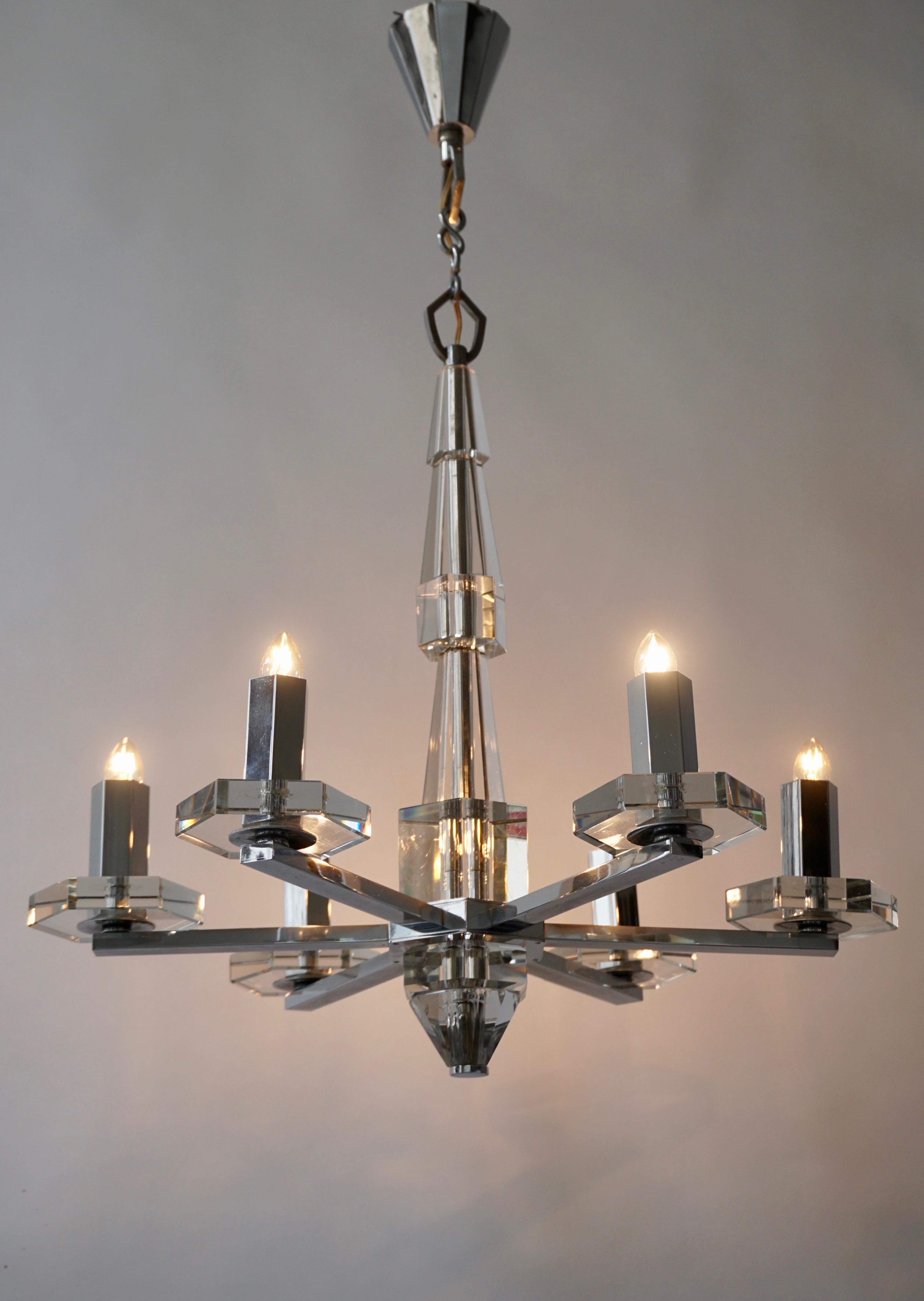 Precious Faceted Crystal Glass Art Deco Chandelier For Sale 2