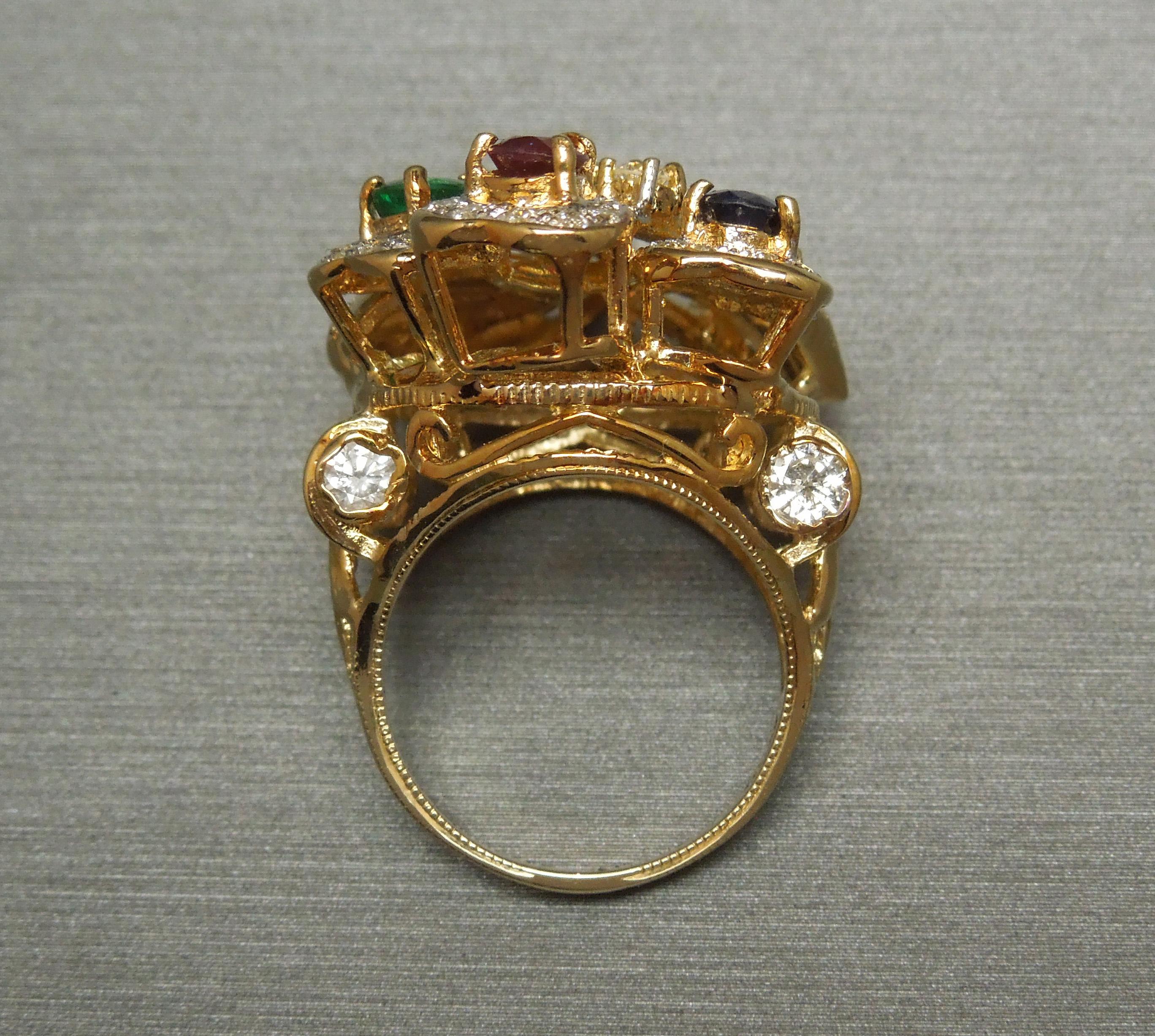 Statement-Ring mit Pfauen aus Edelstein in Gold im Zustand „Gut“ im Angebot in METAIRIE, LA