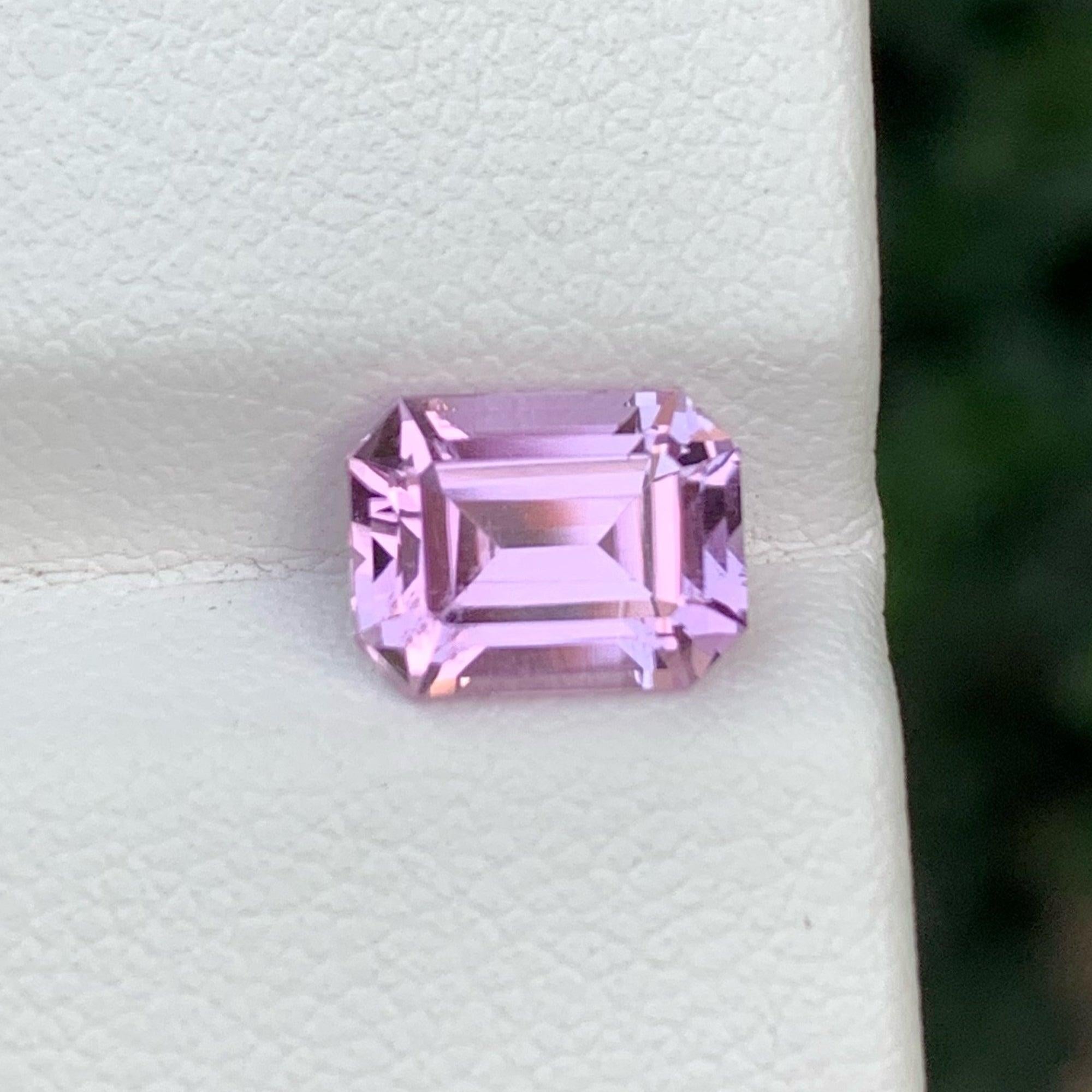 Modern Precious Hot Pink Kunzite Gemstone 2.35 Carats Kunzite Gem Loose Kunzite Jewelry