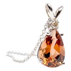 Precious Topaz Pendant with Diamond