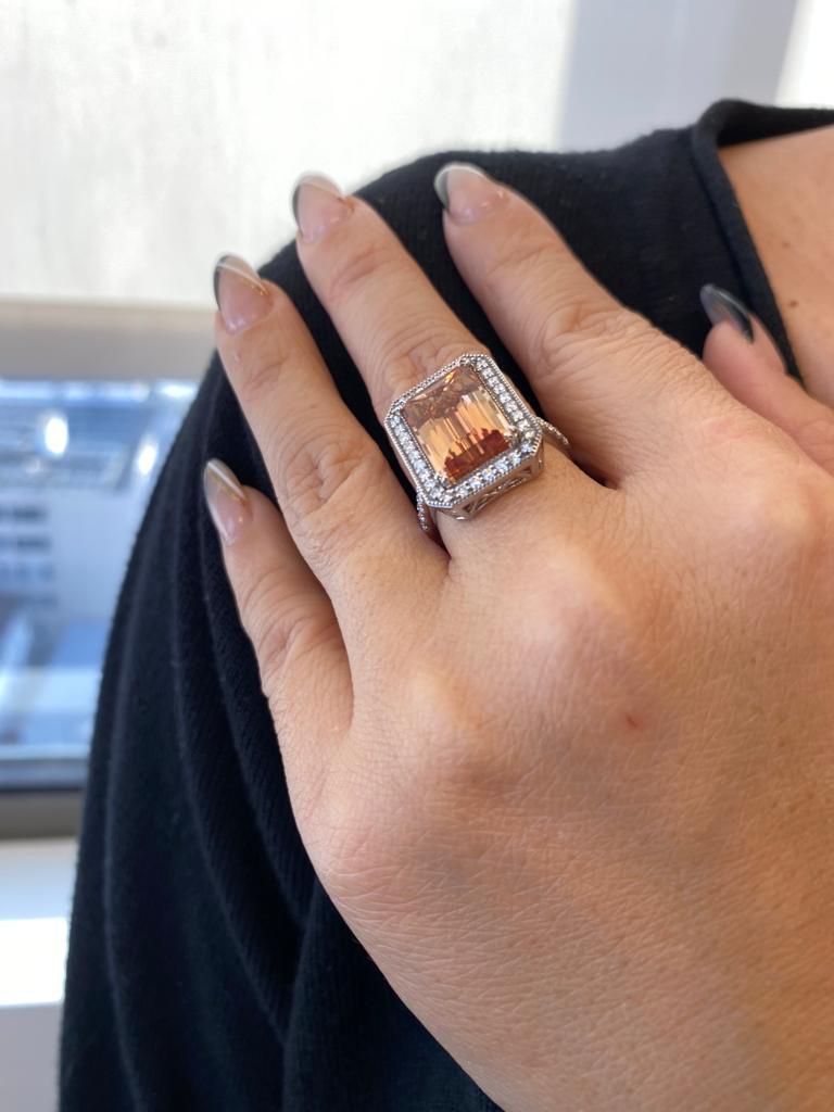 Contemporary 8.91 Carat Precious Topaz Emerald-Cut Ring – Luxury 18K White Gold with Diamonds For Sale