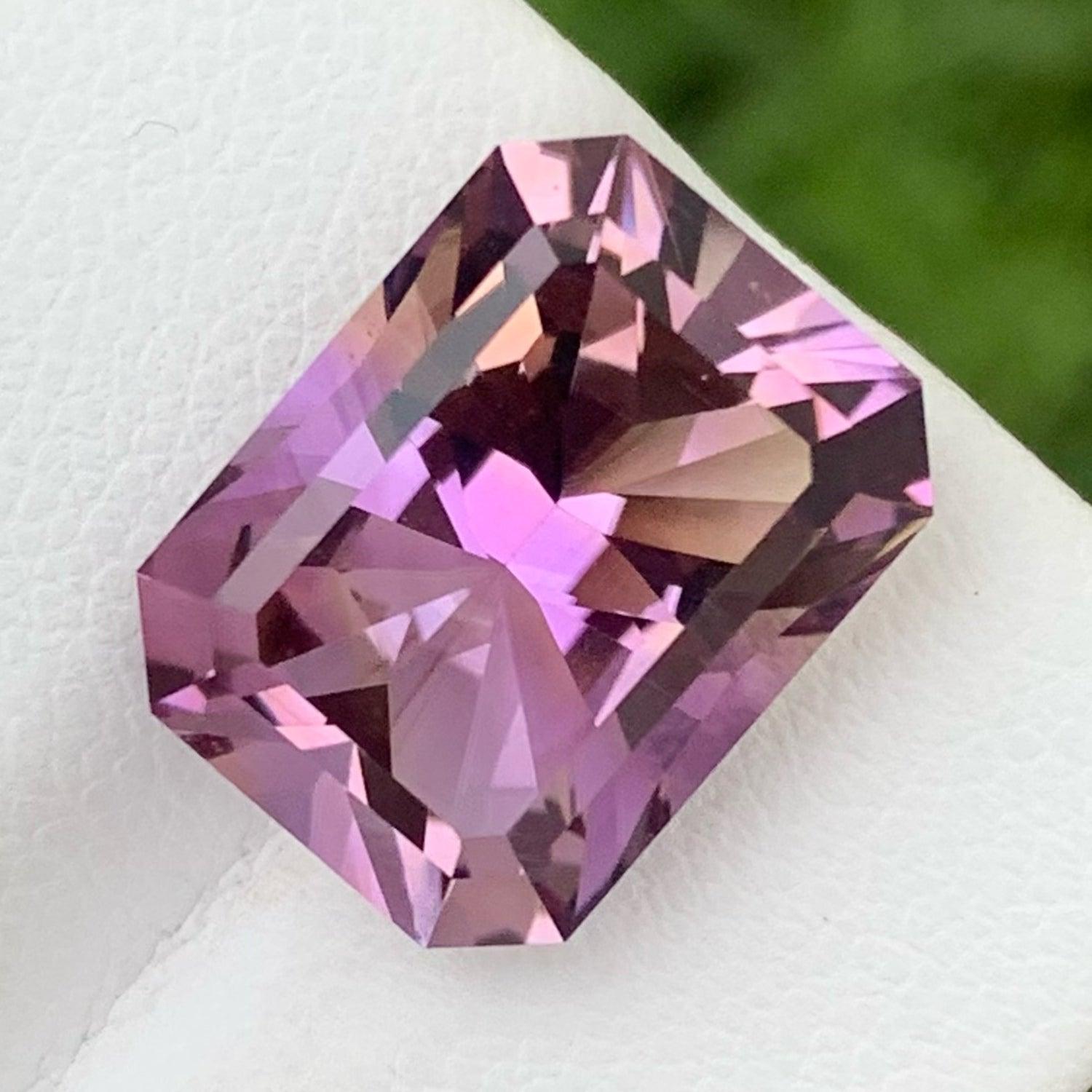 Women's or Men's Precision Cut Bolivia Ametrine Gemstone 9.75 Cts Sparkling Ametrine for Jewelry For Sale