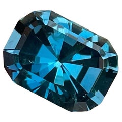 Pierre topaze bleue naturelle de Londres de 4,55 carats taillée avec précision
